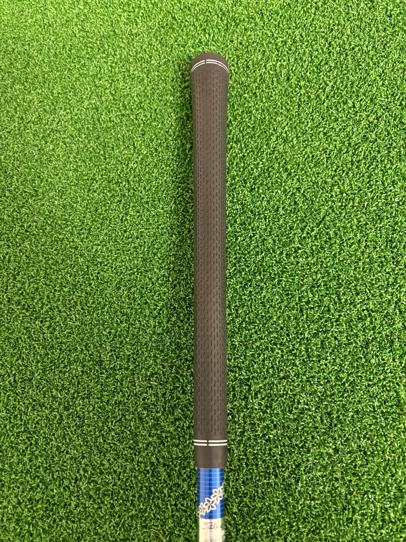 Titleist 913D3 9.5* (Stiff)