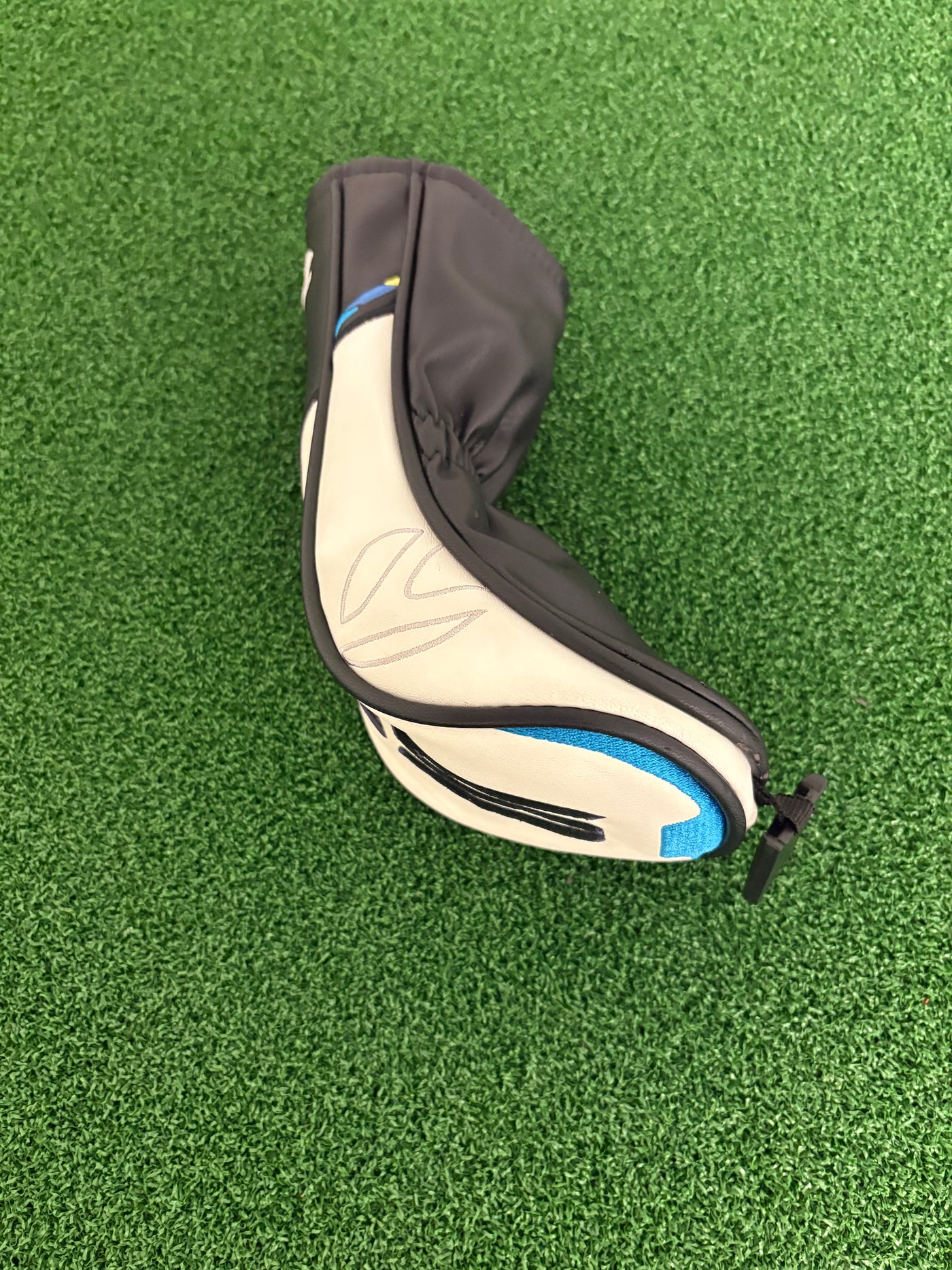Taylormade Sim 2 Max 18* 5 Wood (Regular)