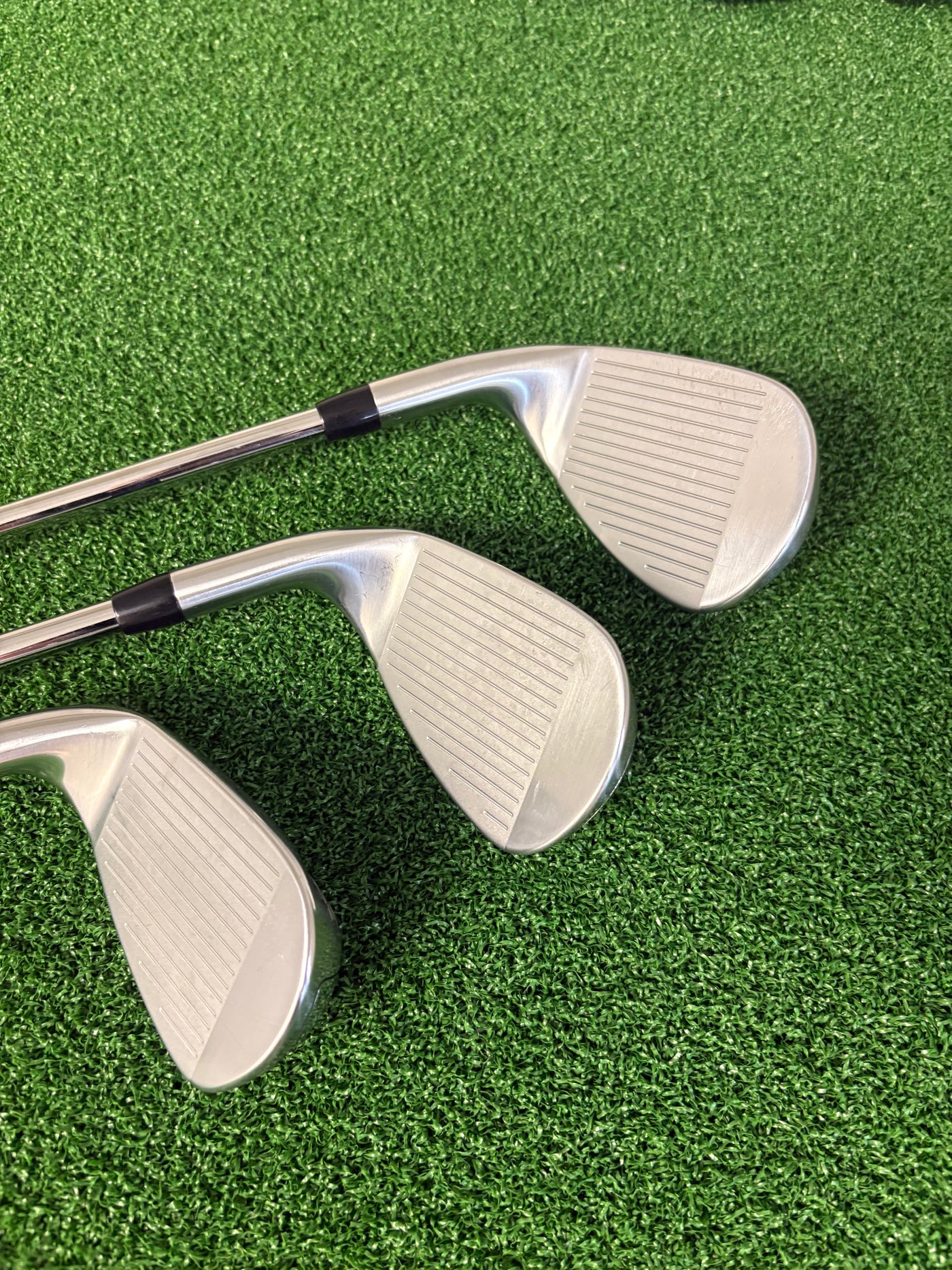 Titleist T-400 (2022) 7-PW + 43 + 49+ 55* (Stiff)