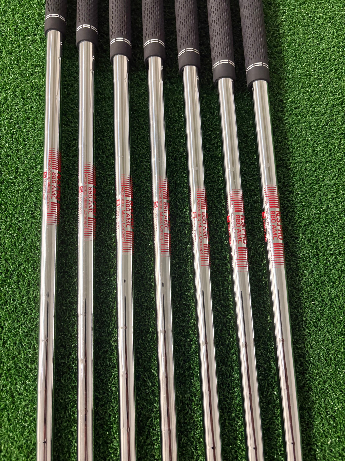 Titleist T-400 (2022) 7-PW + 43 + 49+ 55* (Stiff)
