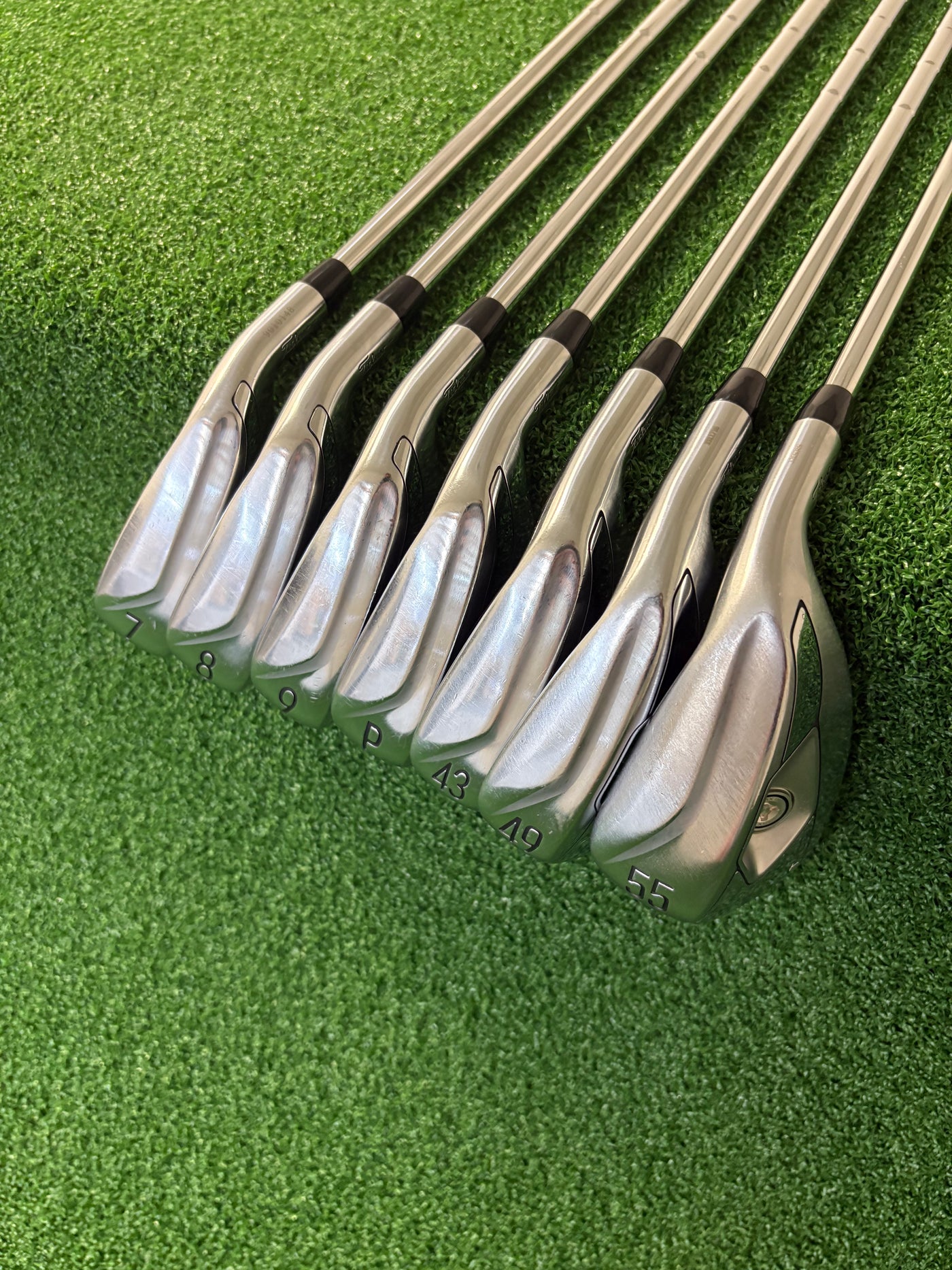 Titleist T-400 (2022) 7-PW + 43 + 49+ 55* (Stiff)