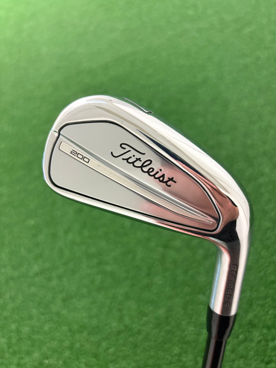 Titleist T-200 (2023) 5-PW (Stiff)