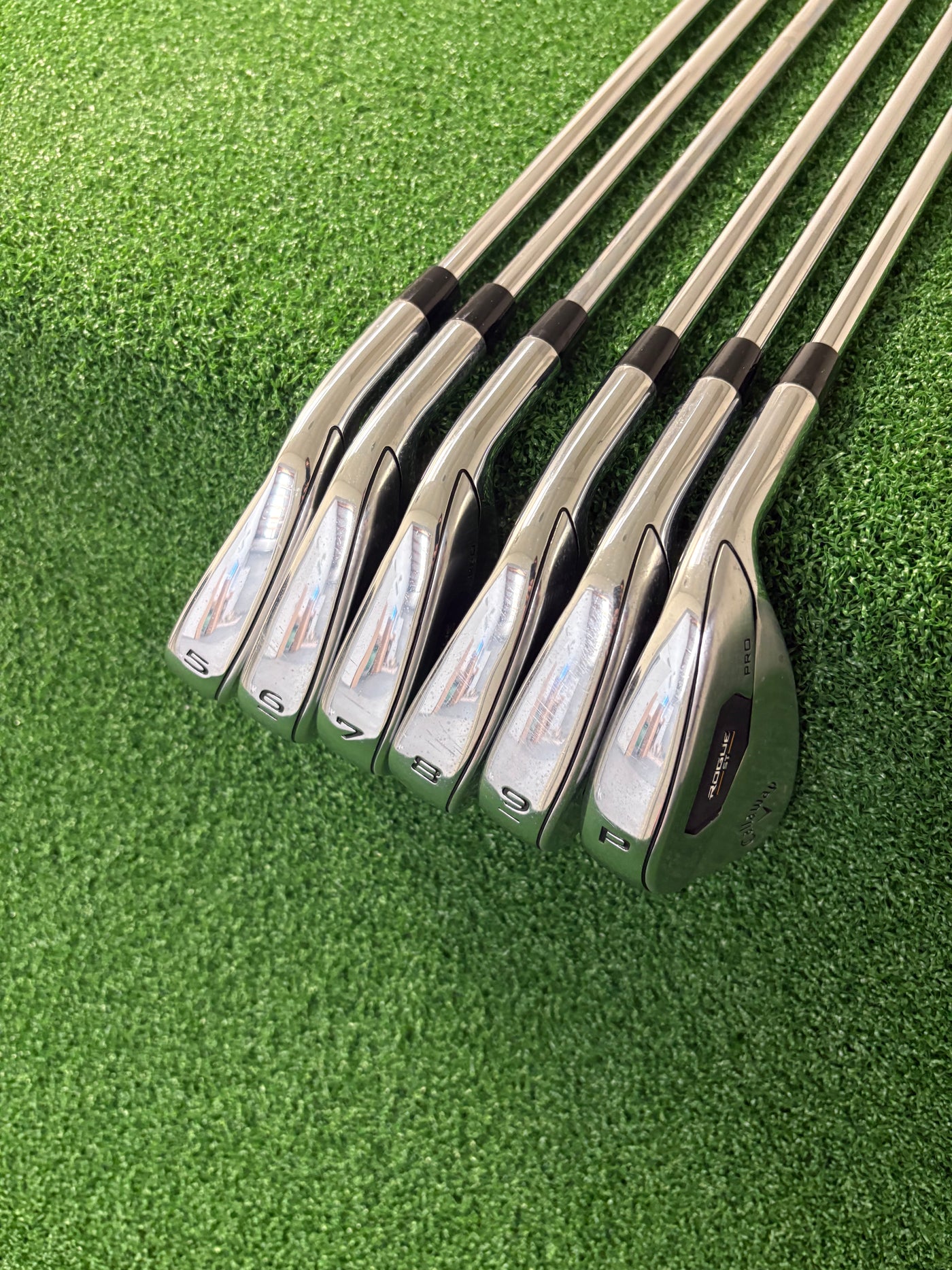 Callaway Rogue ST Pro 5-PW (Stiff)