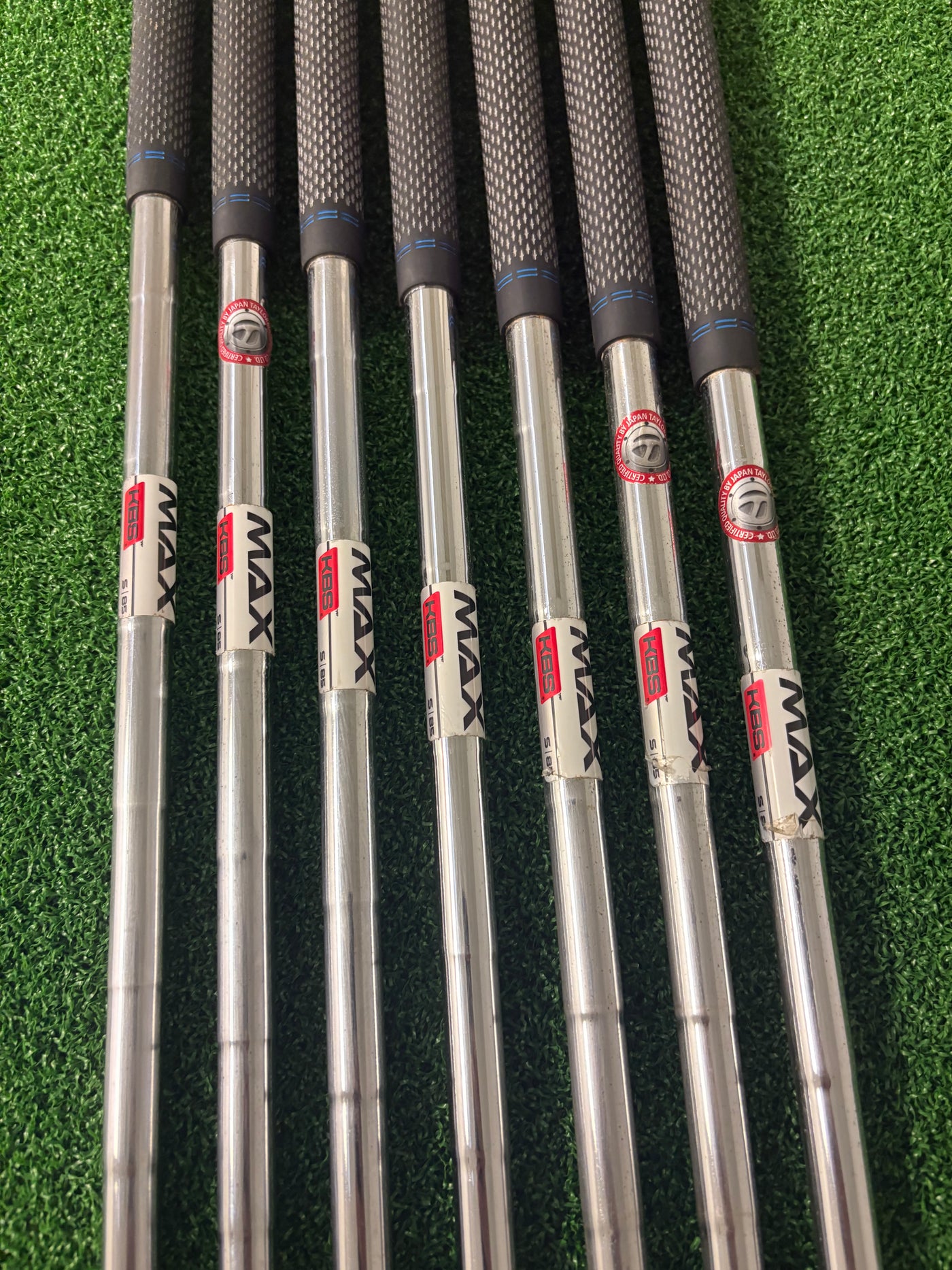 Taylormade Sim Max 6-PW + AW + SW (Stiff)