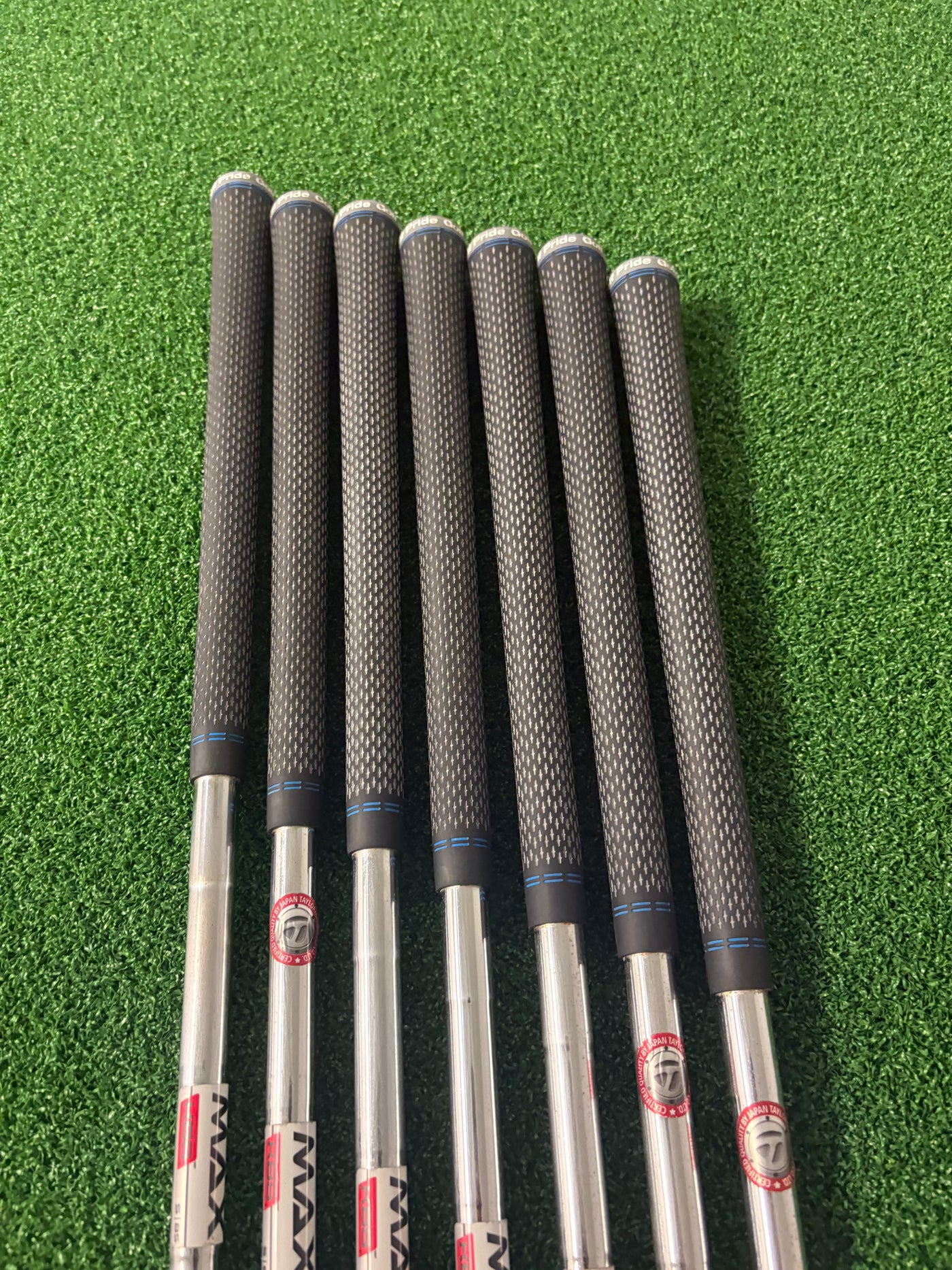 Taylormade Sim Max 6-PW + AW + SW (Stiff)