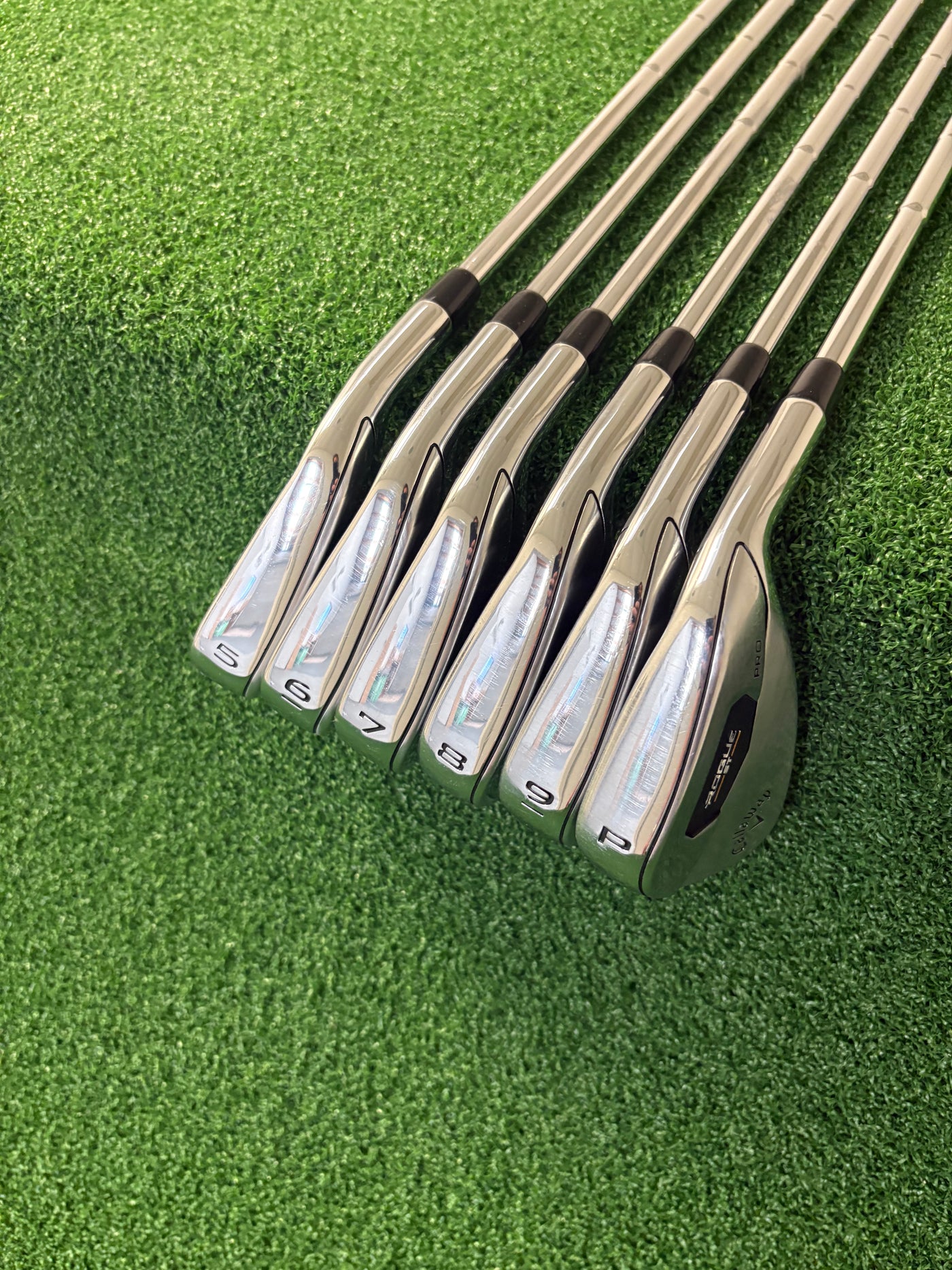 Callaway Rogue ST Pro 5-PW (Stiff)