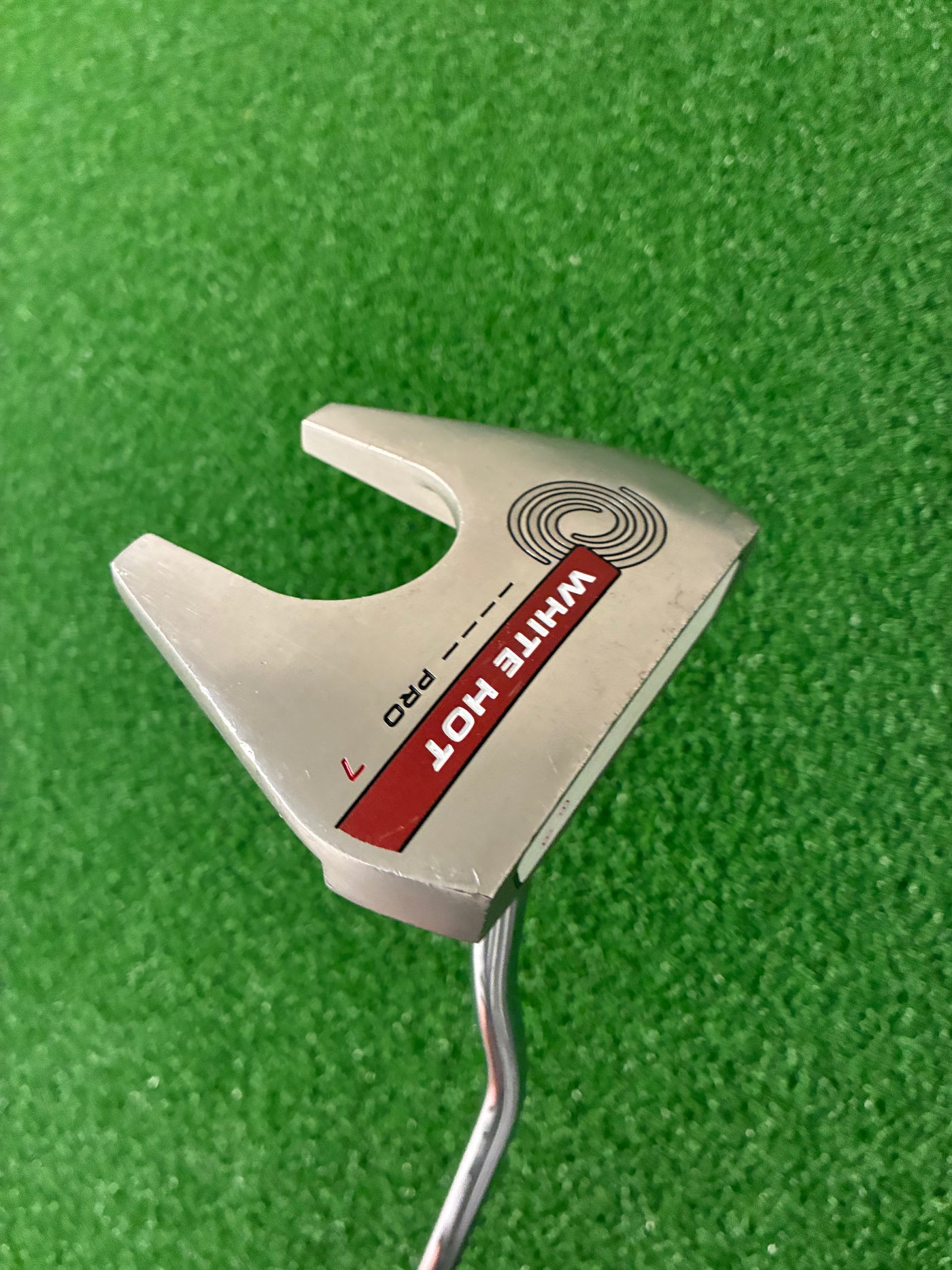 Odyssey White Hot Pro 2.0 #7 (33")