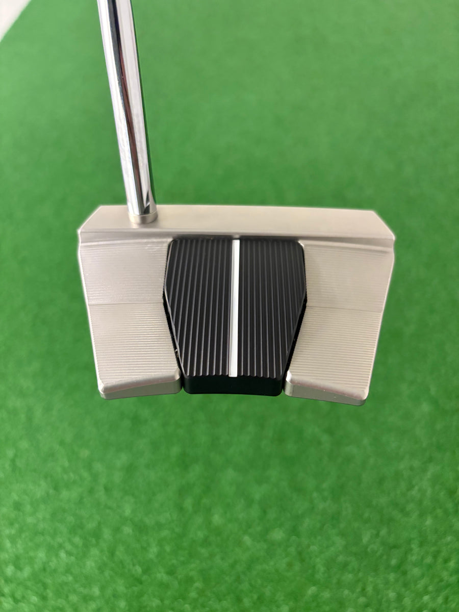 Scotty Cameron Phantom X 9 (2022) (34")