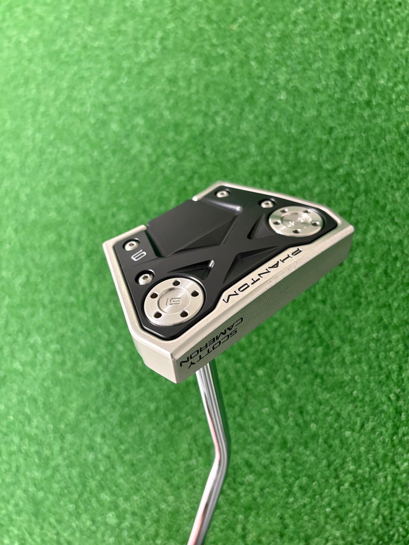 Scotty Cameron Phantom X 9 (2022) (34")