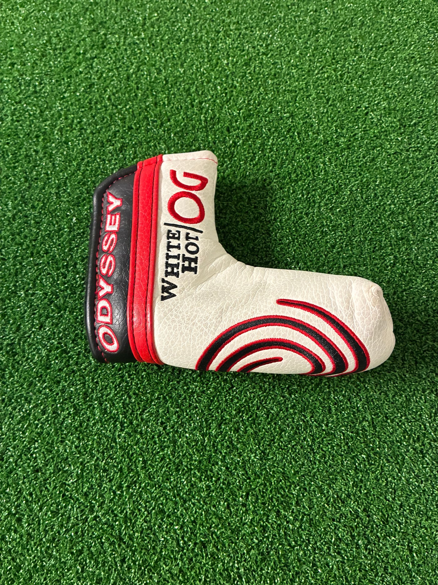 Odyssey White Hot OG #2 (34")
