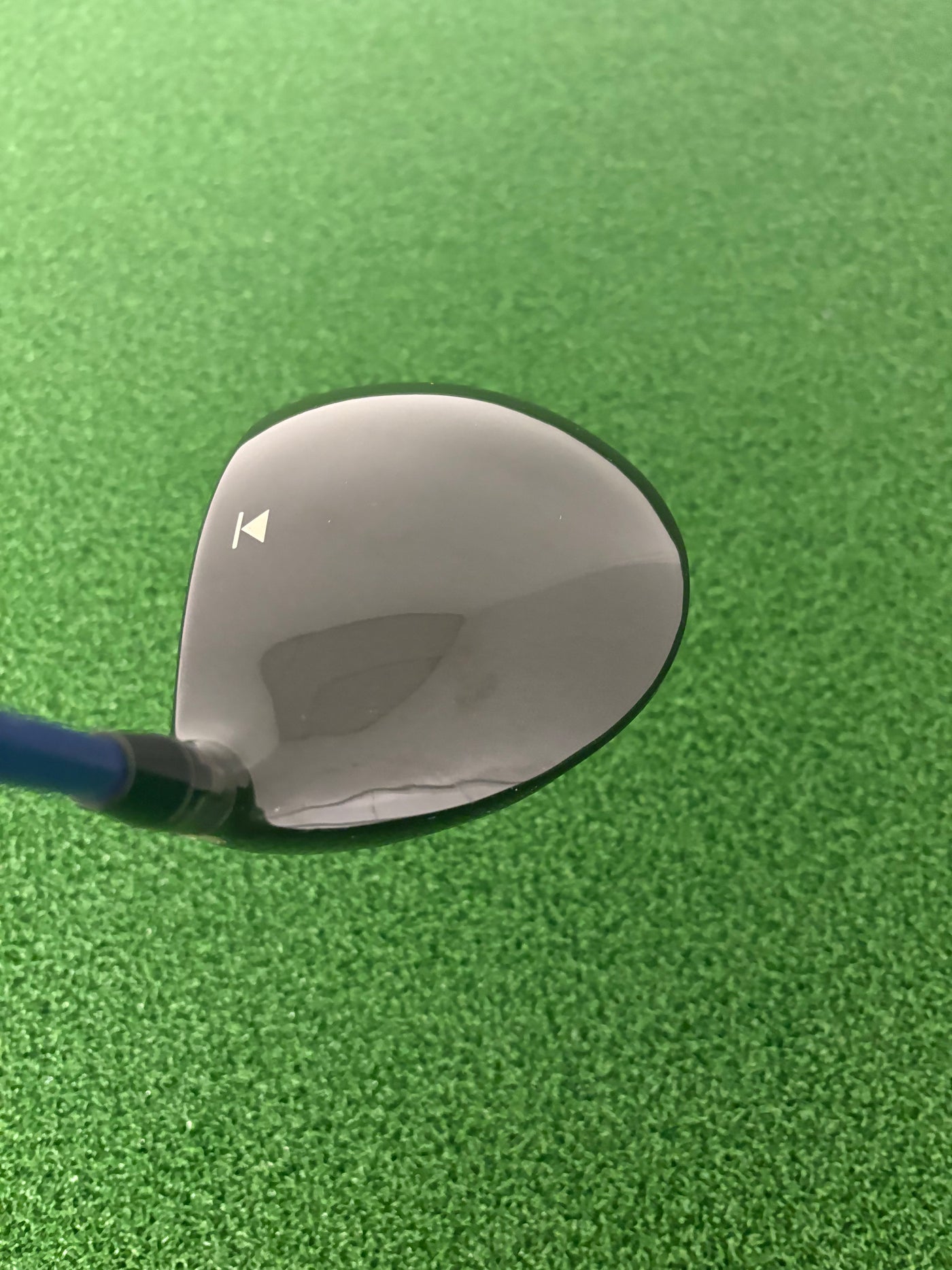 Titleist 913D3 9.5* (Stiff)