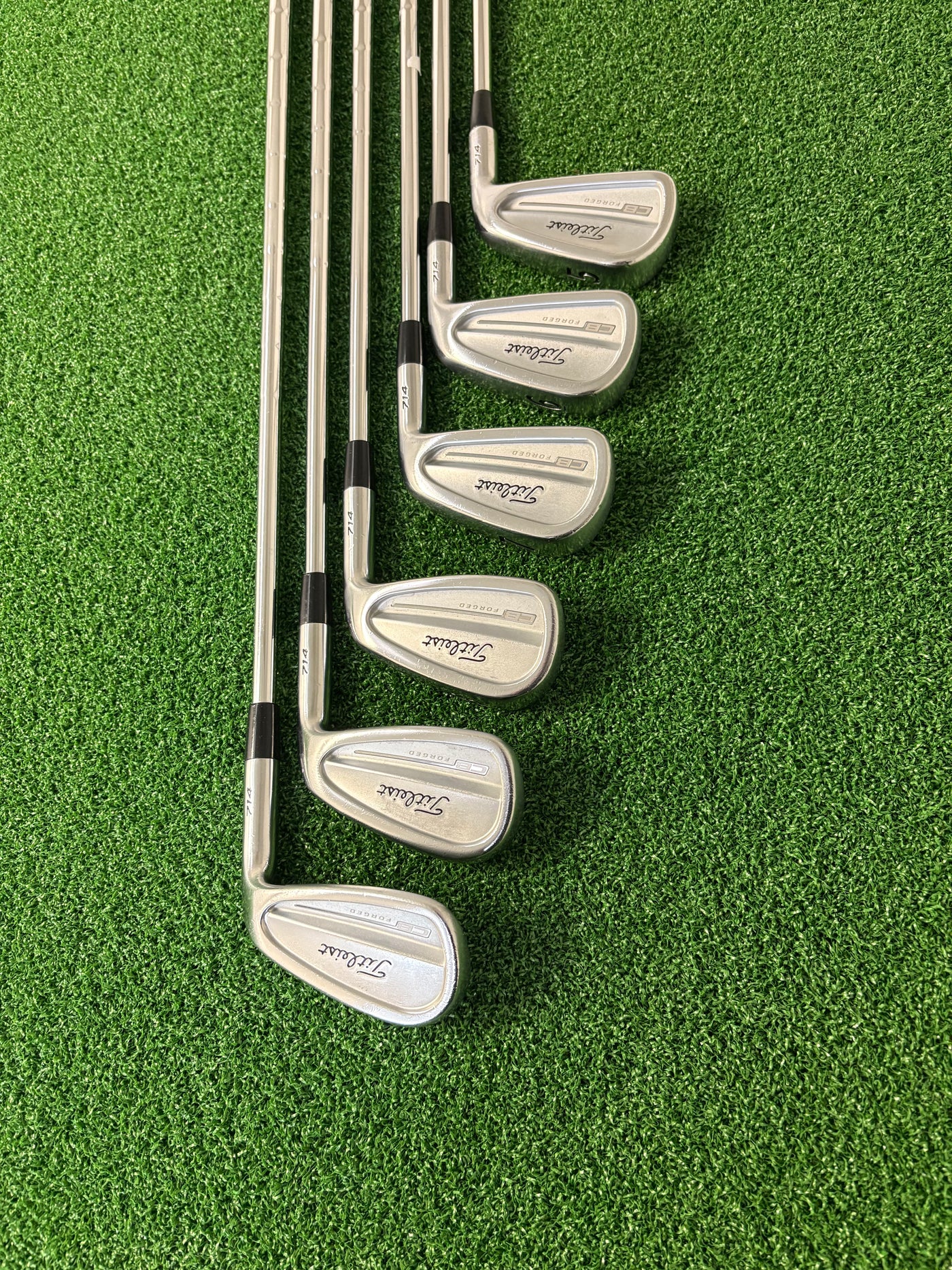 Titleist 714CB 5-PW (Stiff)