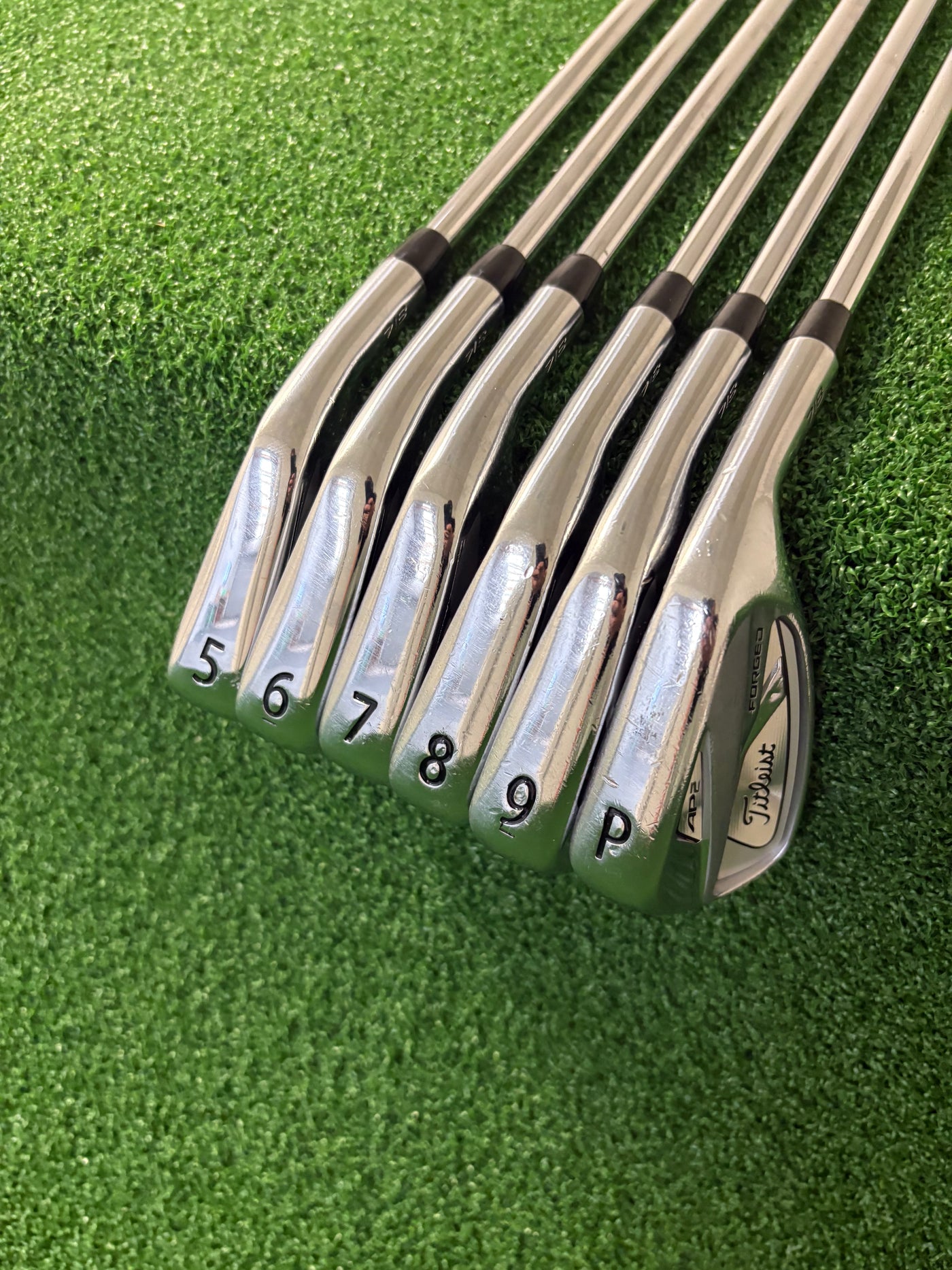 Titleist 718 AP2 5-PW (Stiff)