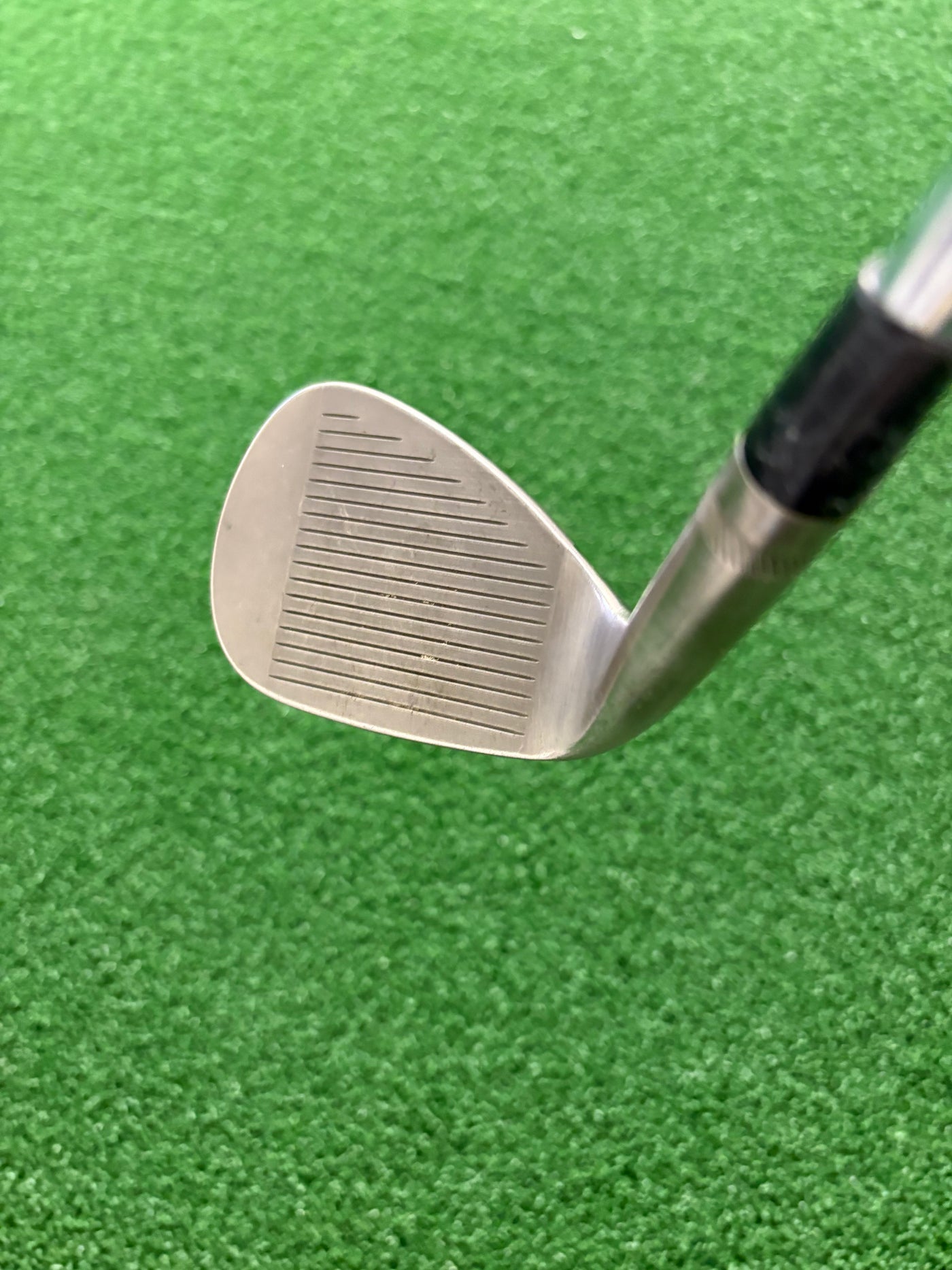 Titleist Vokey SM8 F Grind 56*
