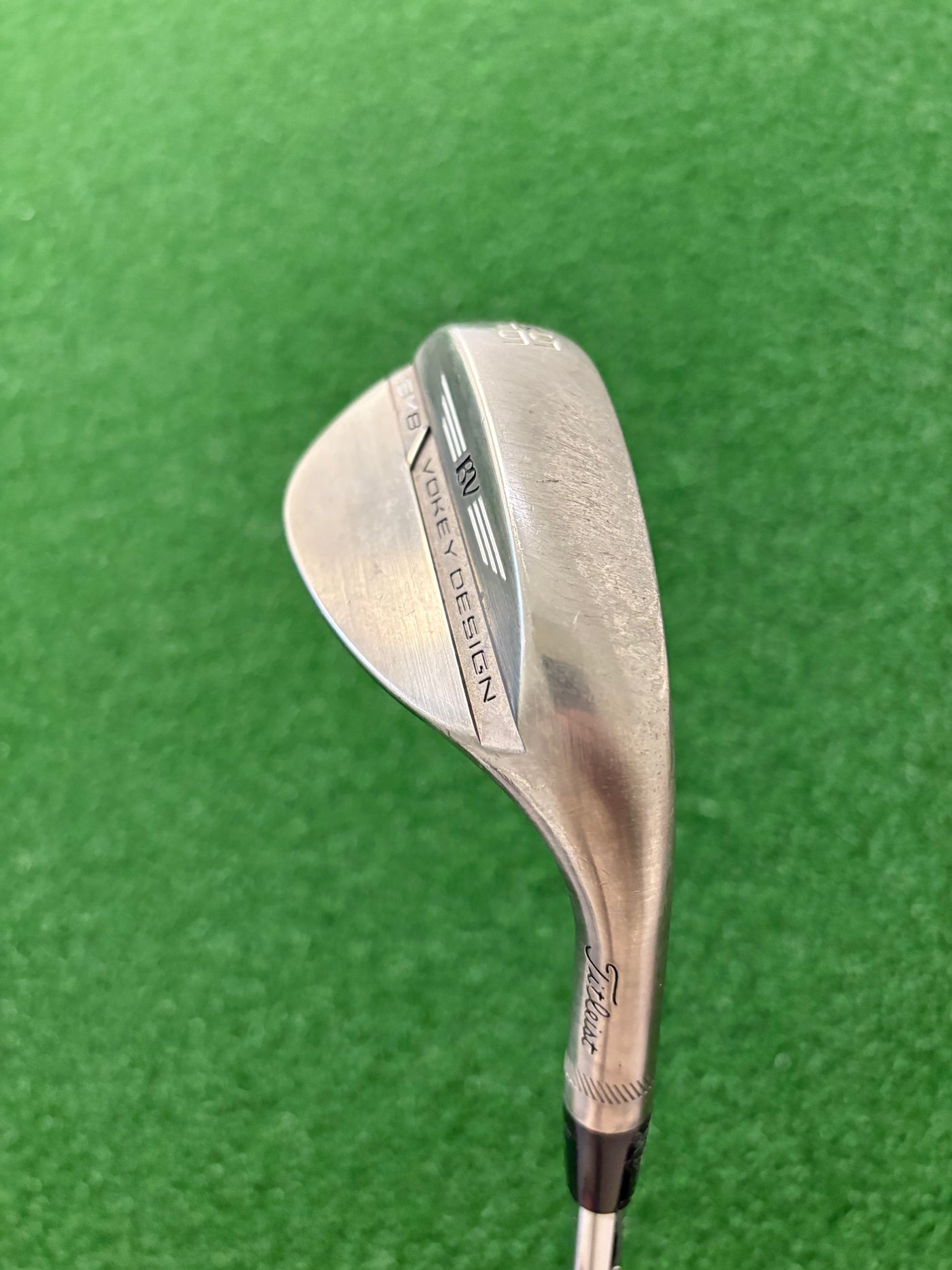 Titleist Vokey SM8 F Grind 56*