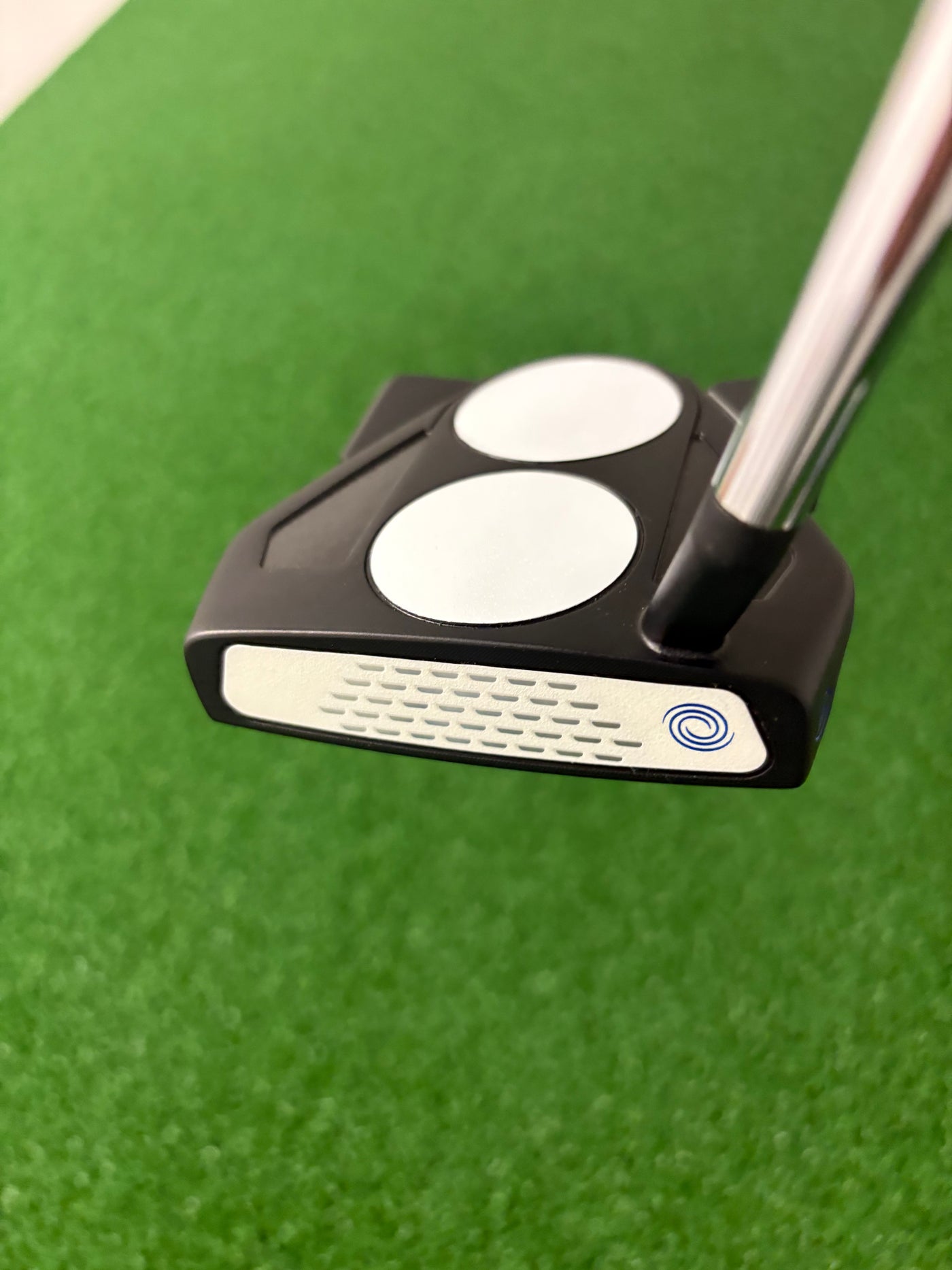 Odyssey 2-Ball Ten S (34")