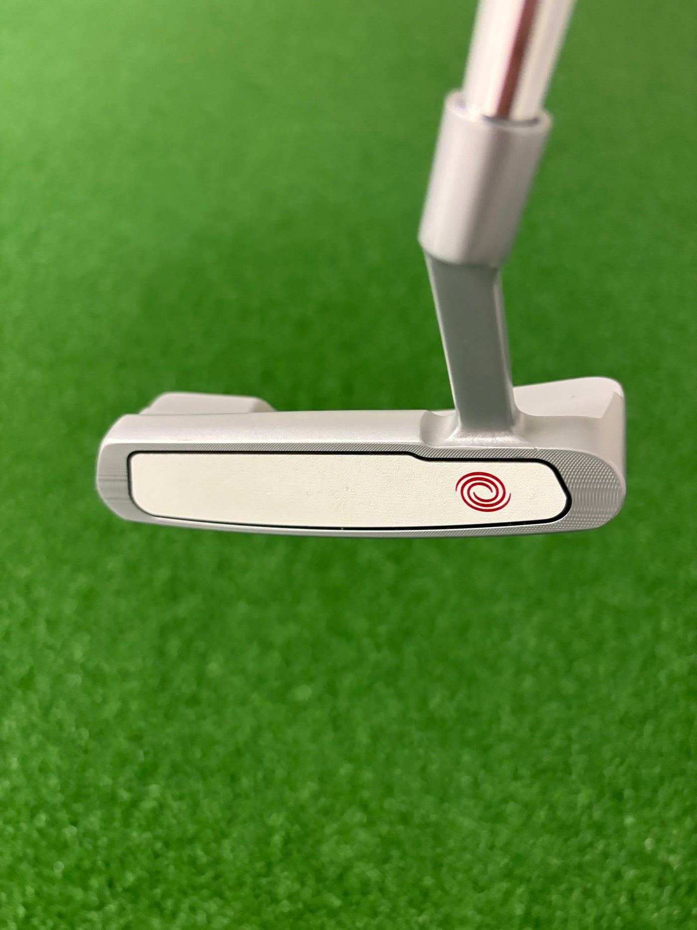 Odyssey White Hot OG #1WS (34")