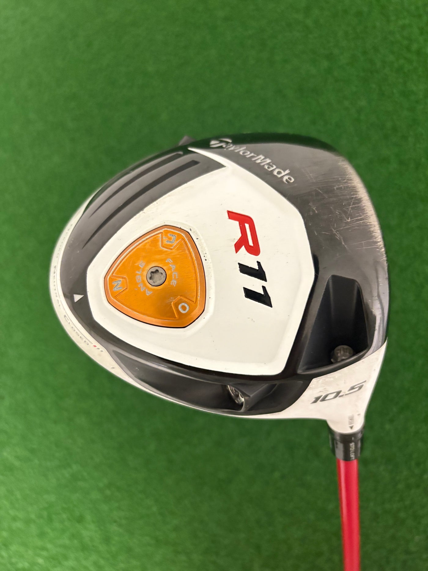 Taylormade R11 10.5* (Stiff)