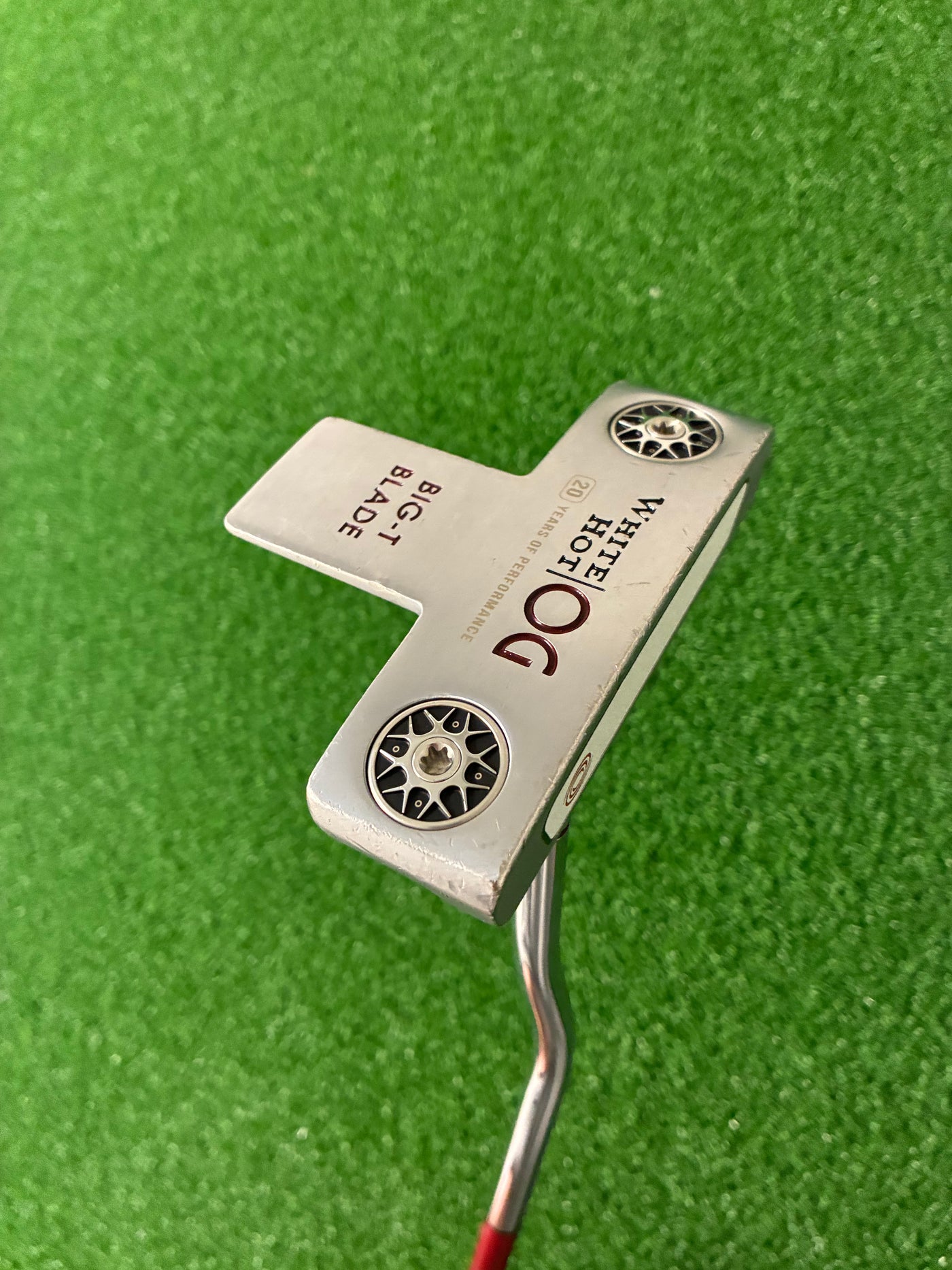 Odyssey White Hot OG Big T Blade (33")