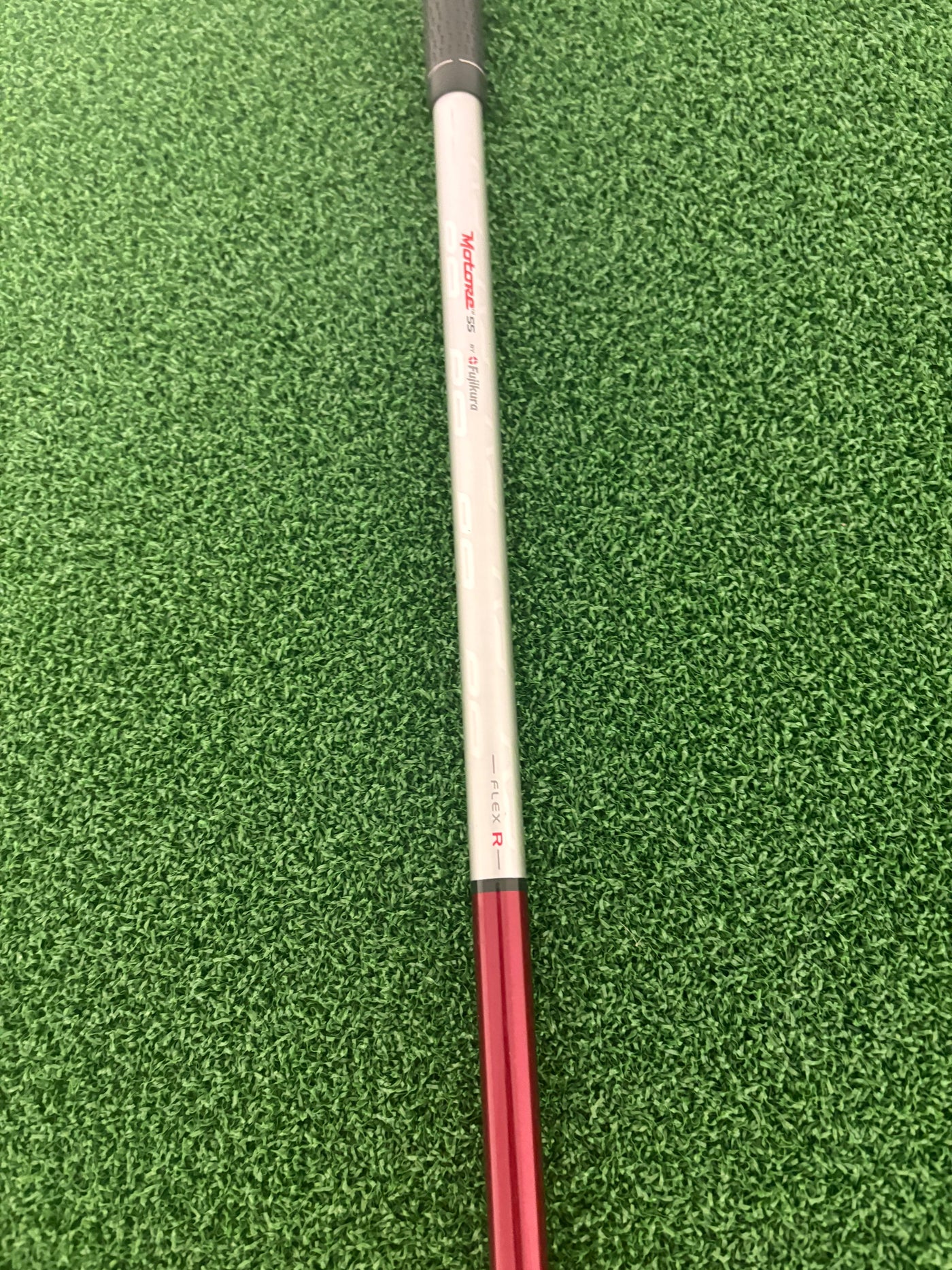 Taylormade R9 Super-Tri 10.5* (Regular)