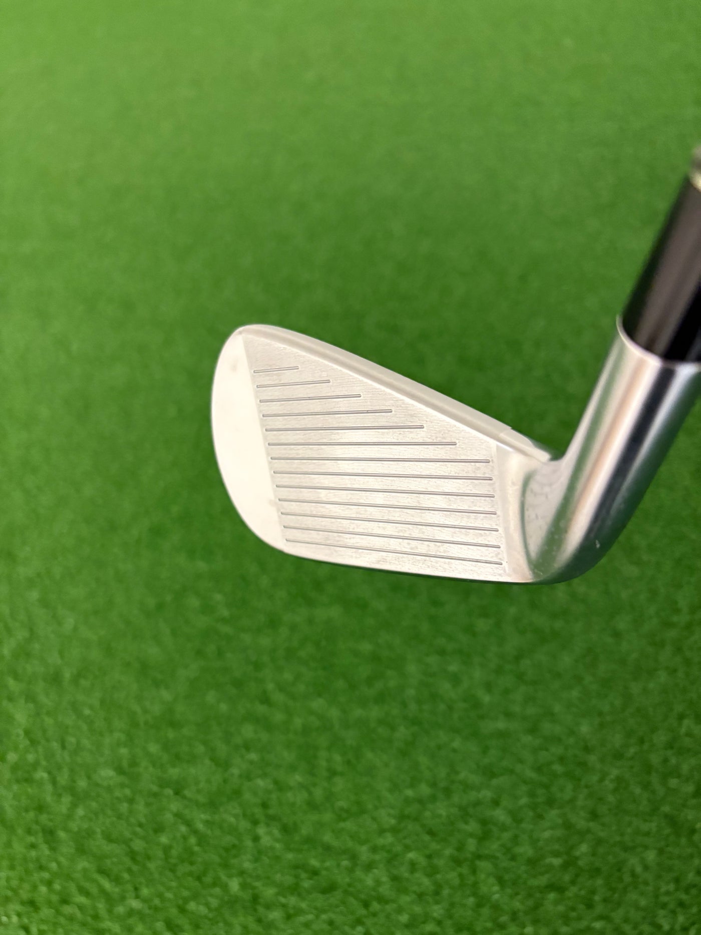 Srixon ZX 23* 4 Utility Iron (Stiff)