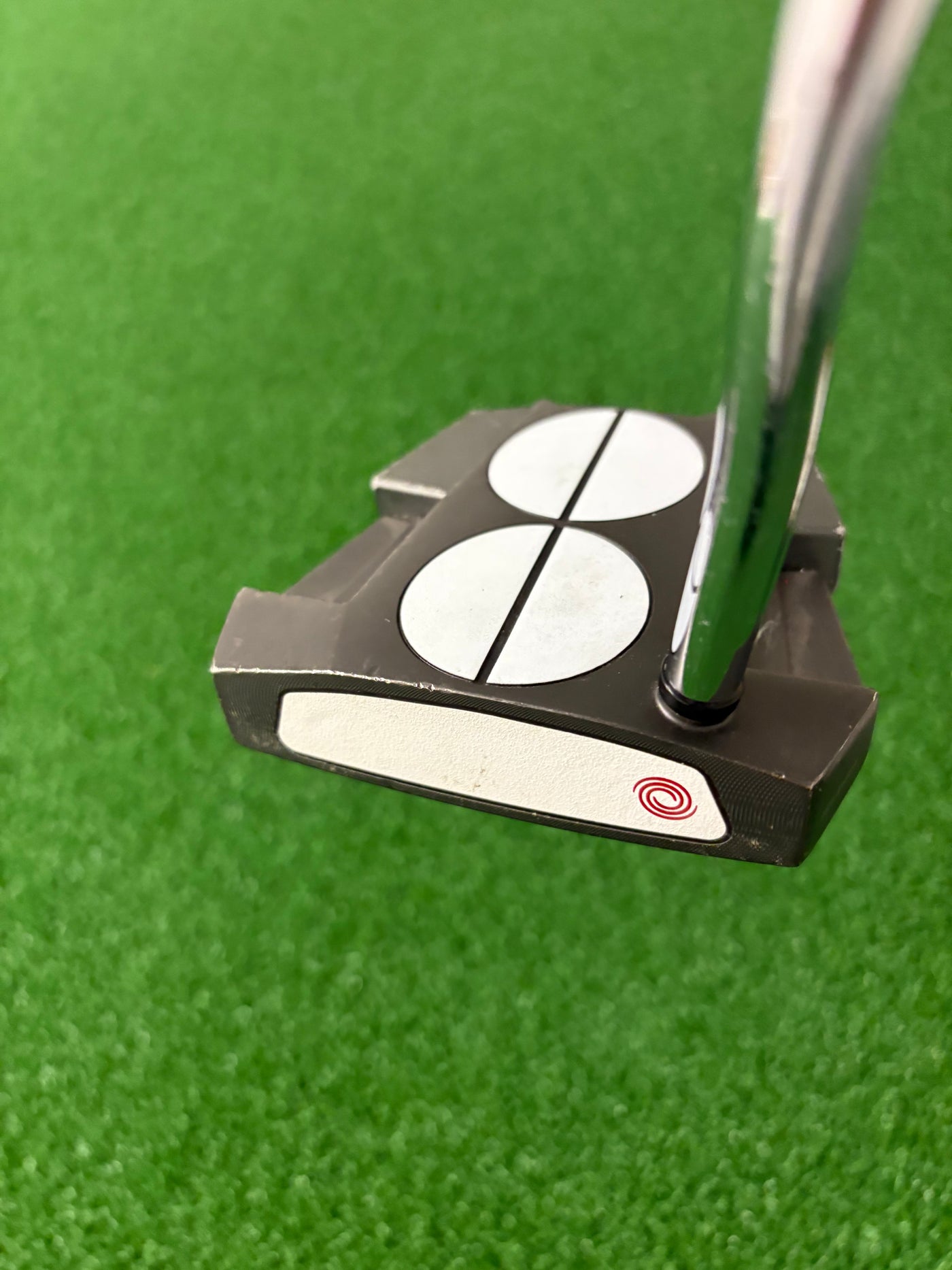 Odyssey Eleven 2-Ball Tour Lined (34")