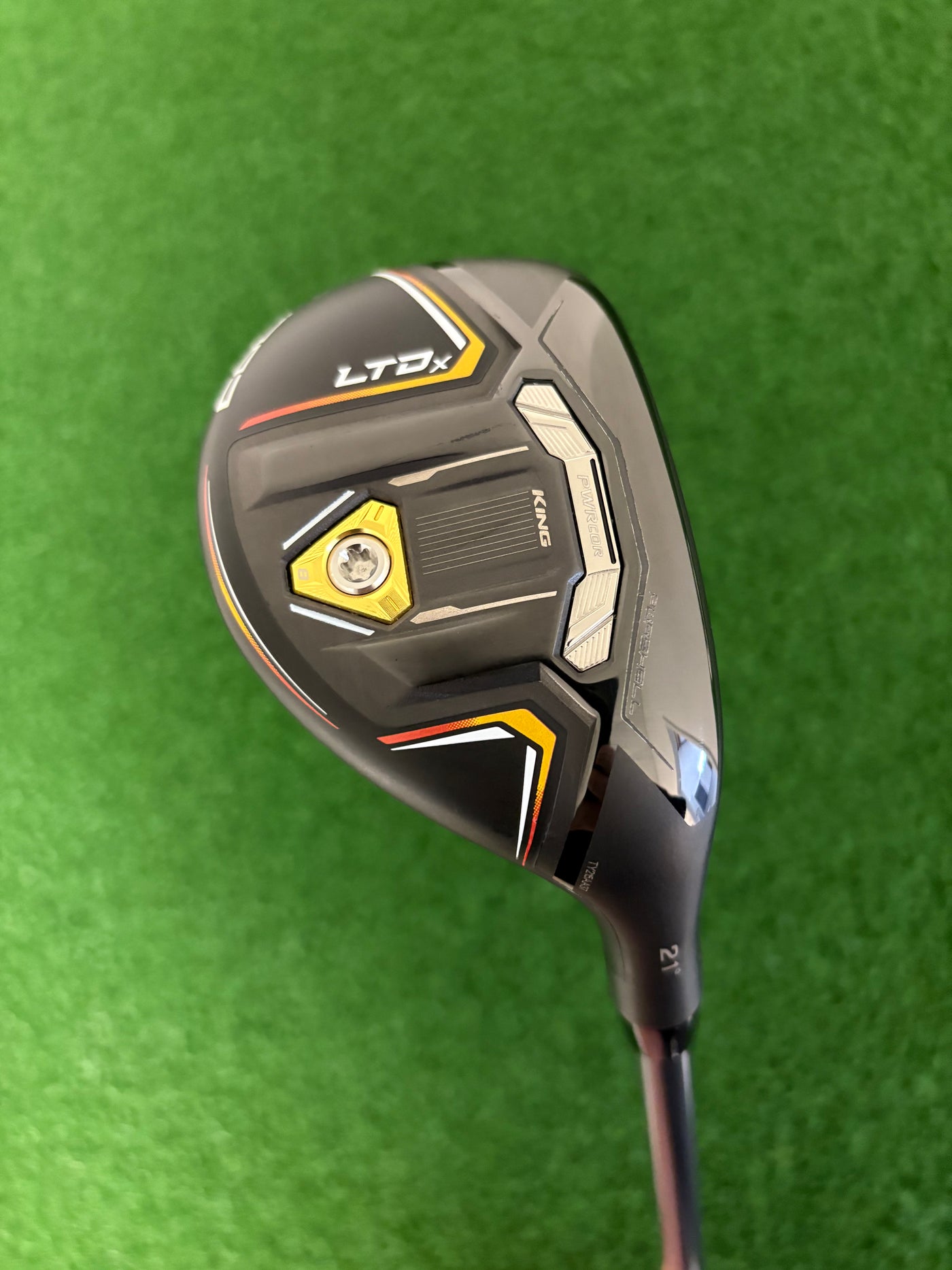 Cobra LTD X 21* 4 Hybrid (Regular)