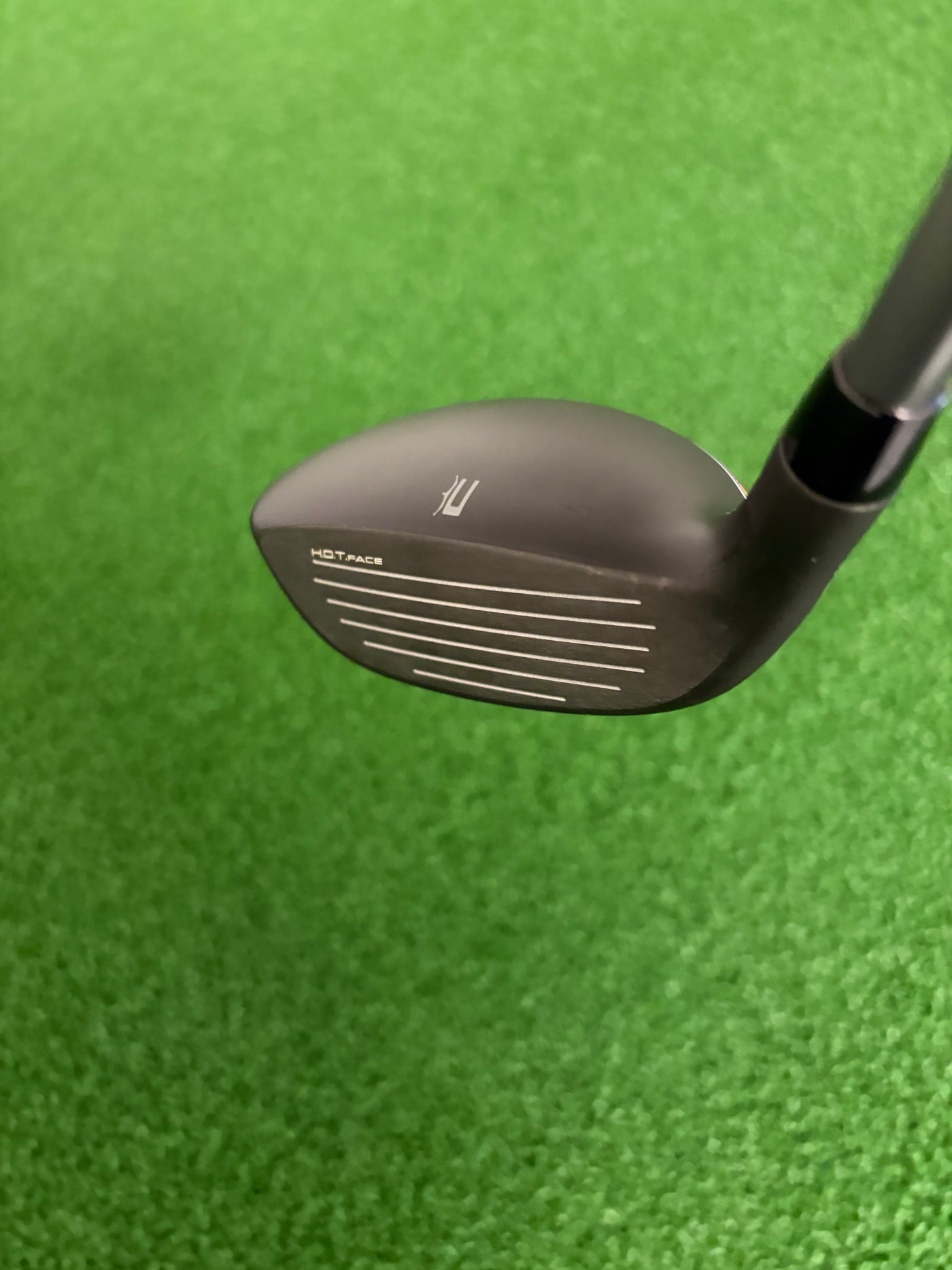 Cobra LTD X 21* 4 Hybrid (Regular)