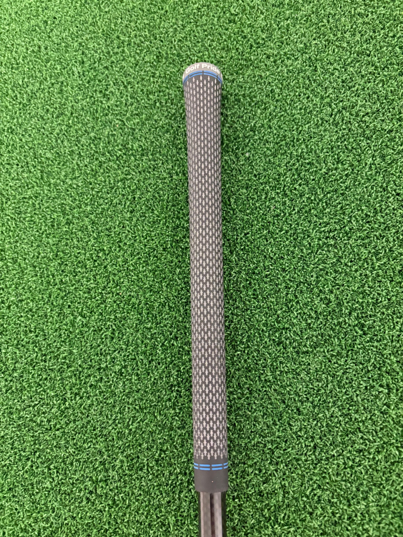 Taylormade Sim 10.5* (Stiff)