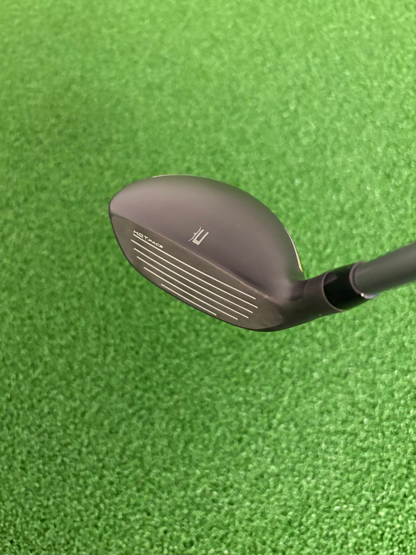Cobra LTD X 21* 4 Hybrid (Regular)