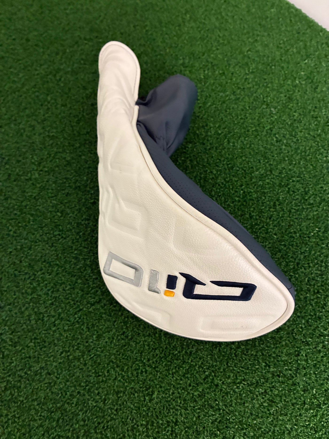 Taylormade Qi10 10.5* (Stiff)