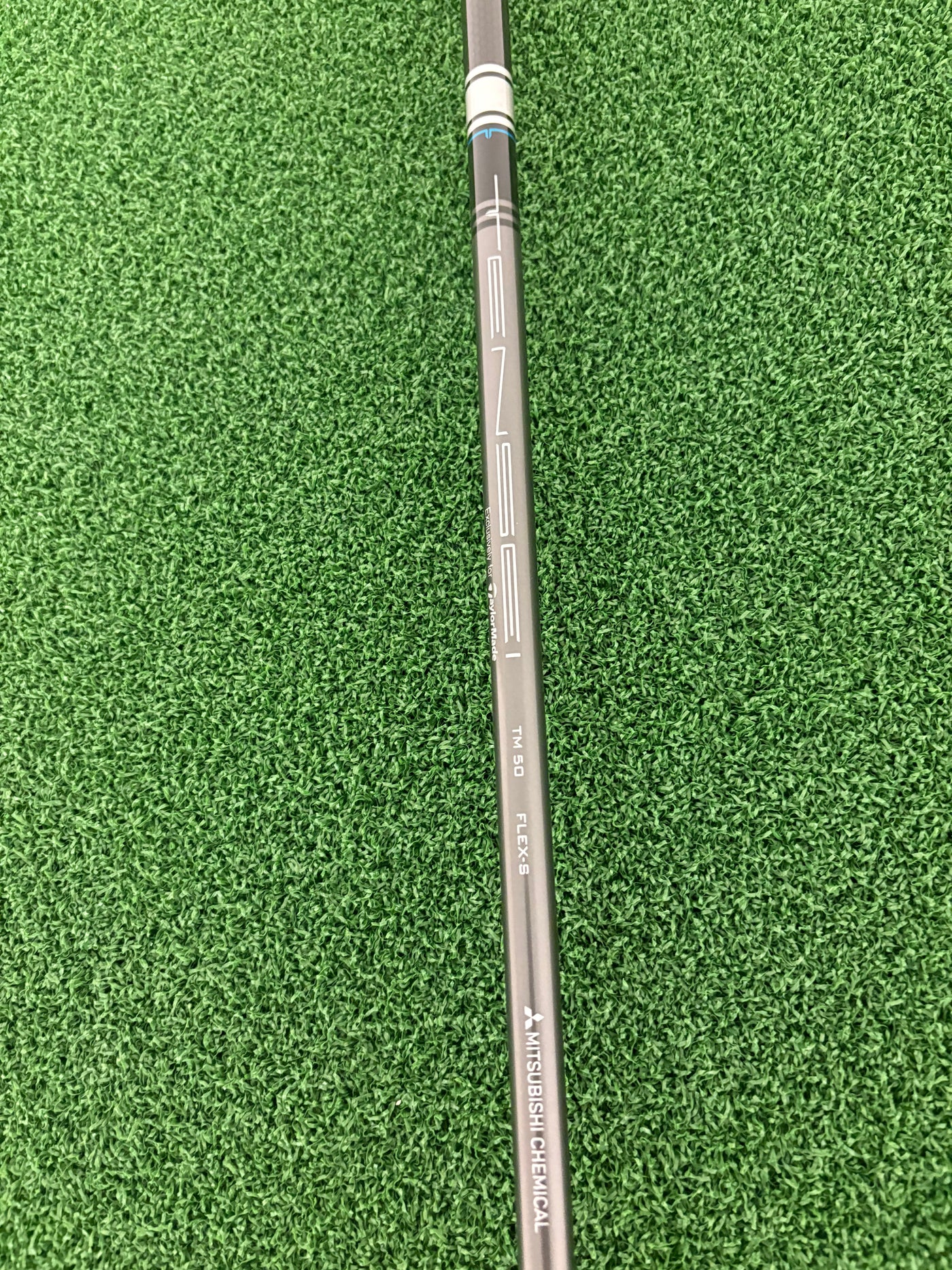 Taylormade Sim Titanium 19* 5 Wood (Stiff)