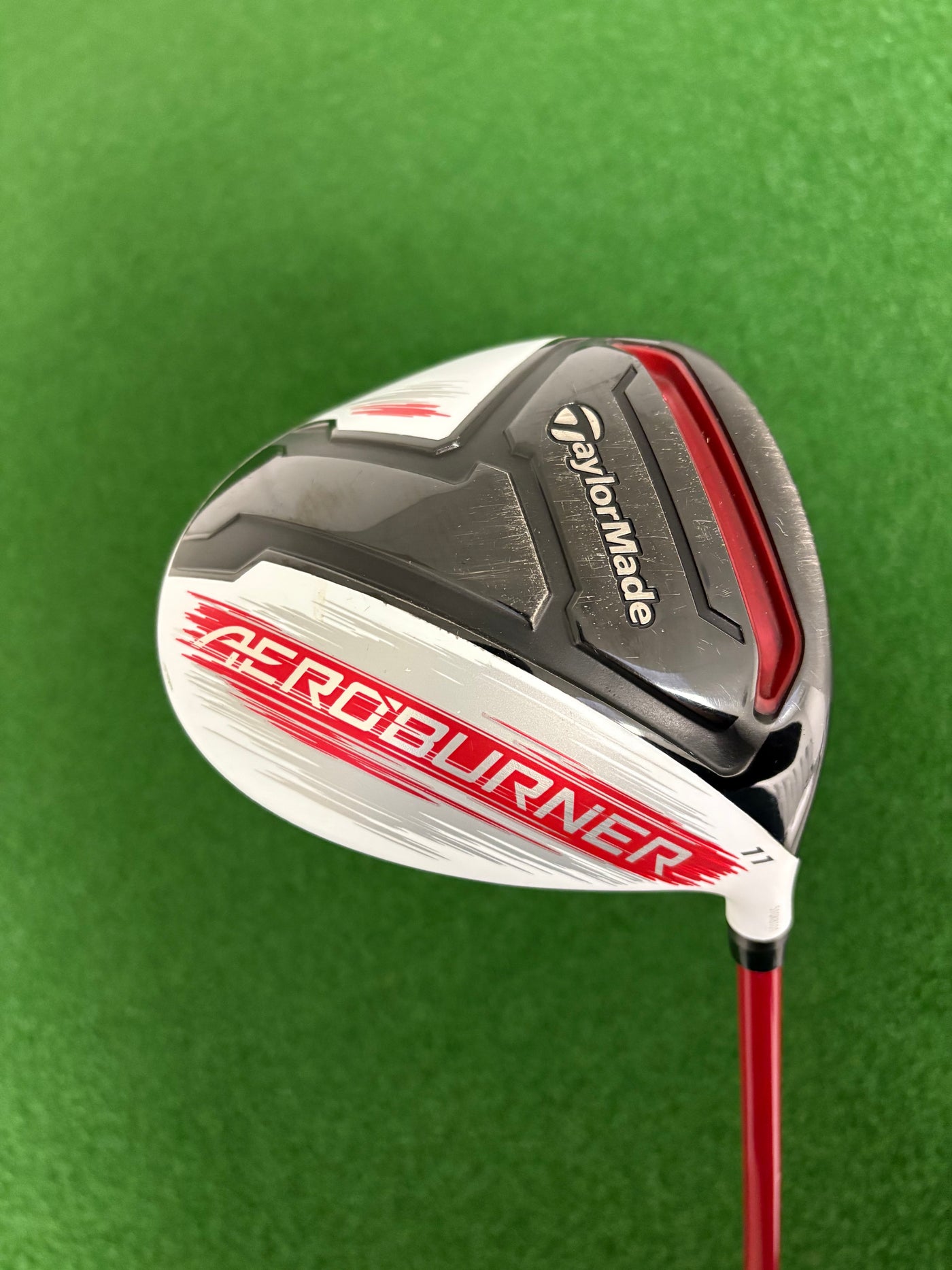 Taylormade AeroBurner 11* (Stiff/Regular)