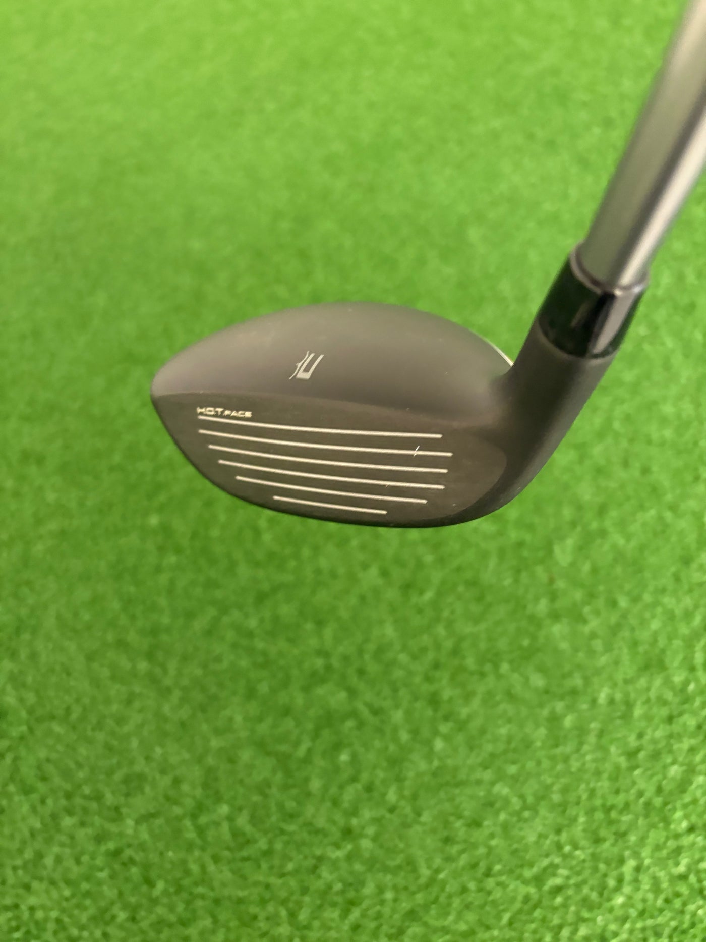 Cobra LTD X 21* 4 Hybrid (Regular)