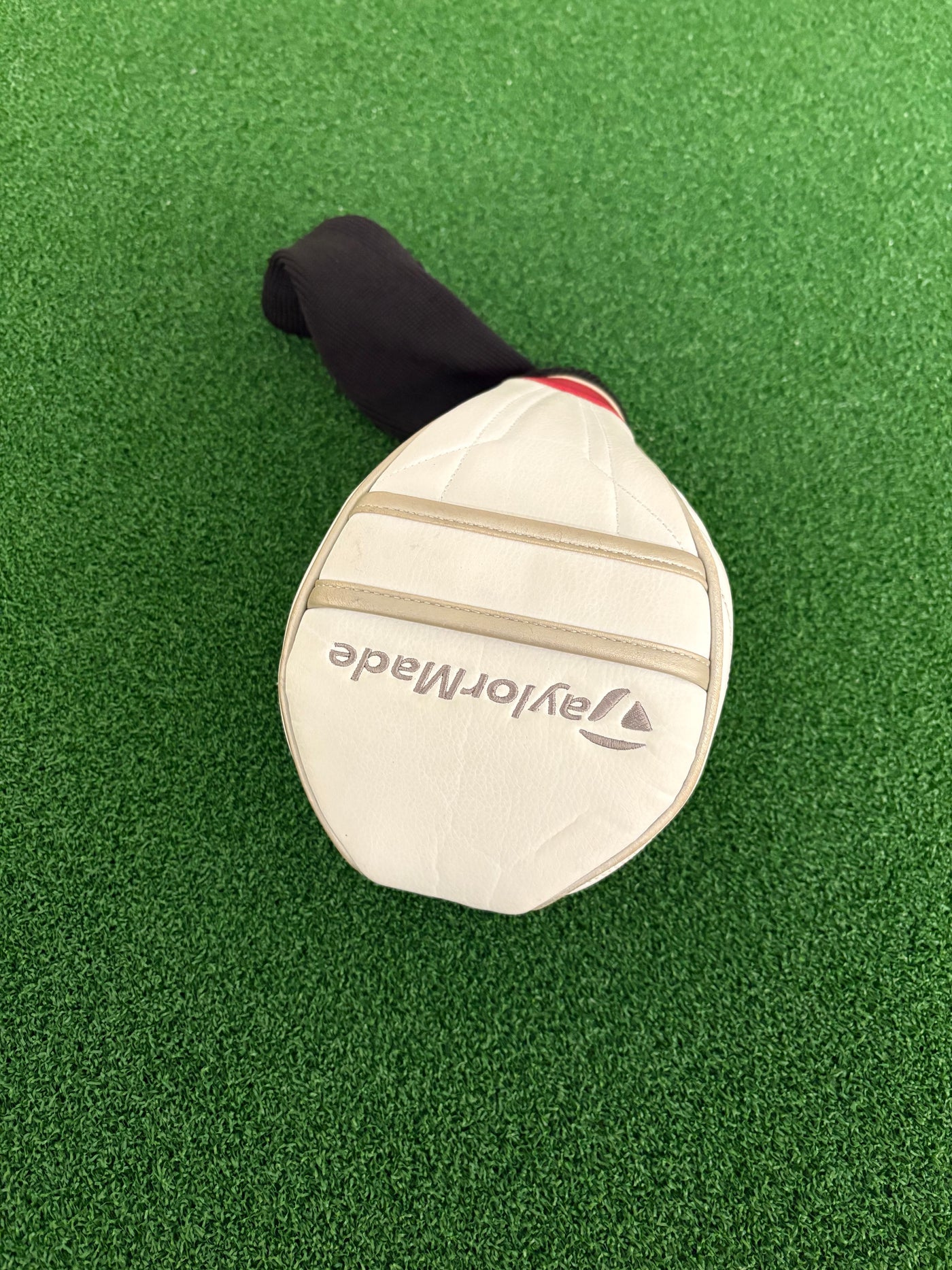 Taylormade AeroBurner 11* (Stiff/Regular)