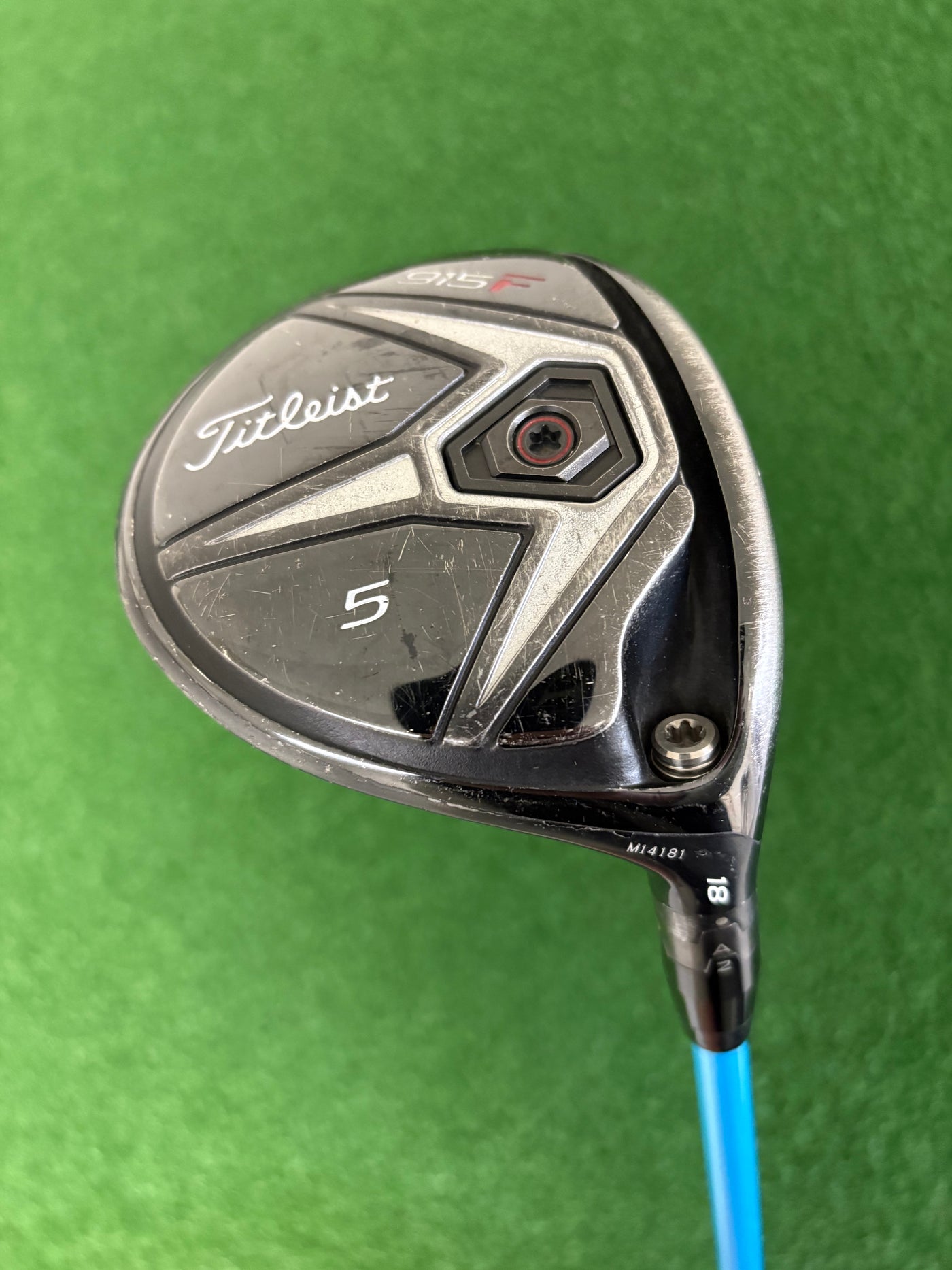 Titleist 915F 19* 5 Wood (Stiff)