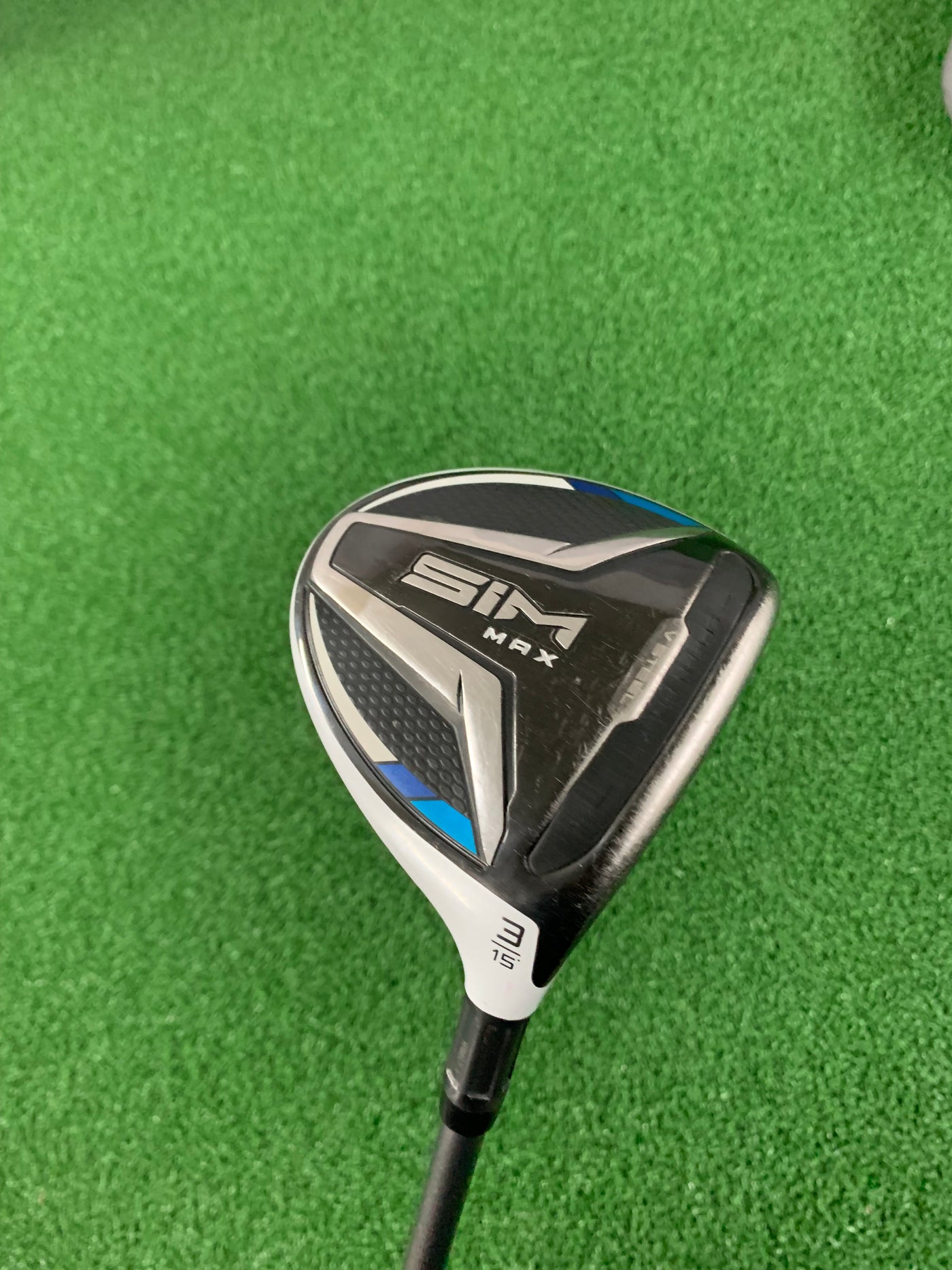 Taylormade Sim Max 15* 3 Wood (Stiff)