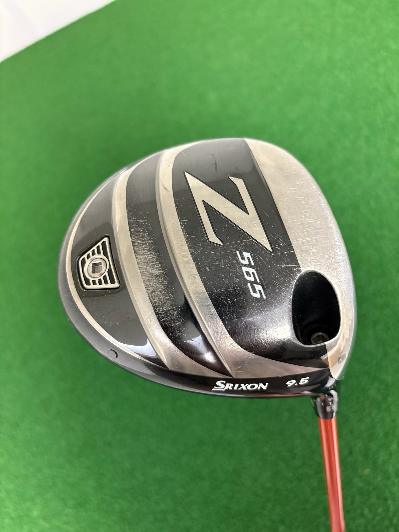 Srixon Z-565 9.5* (Stiff)
