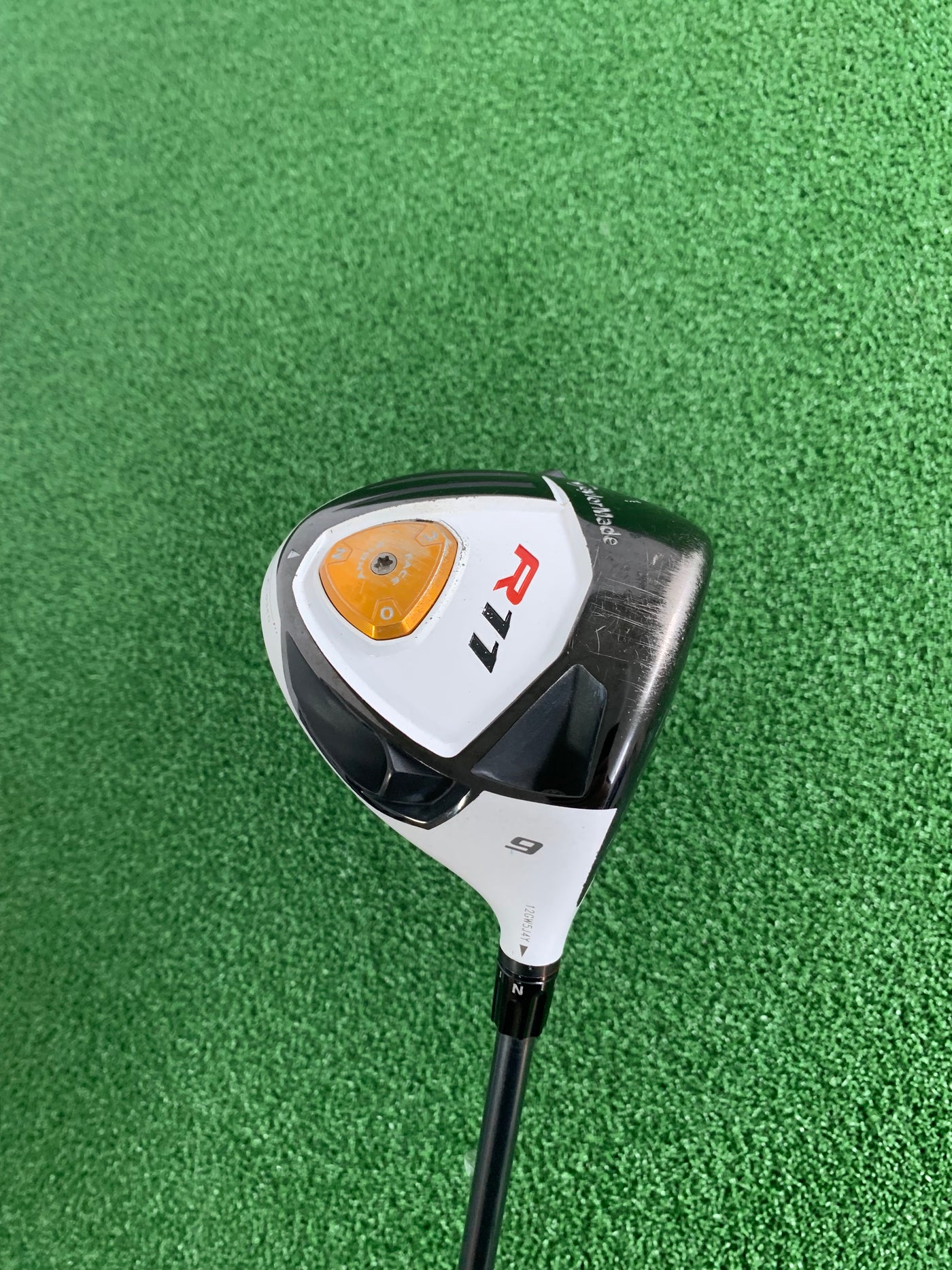 Taylormade R11 9.0* (Stiff)