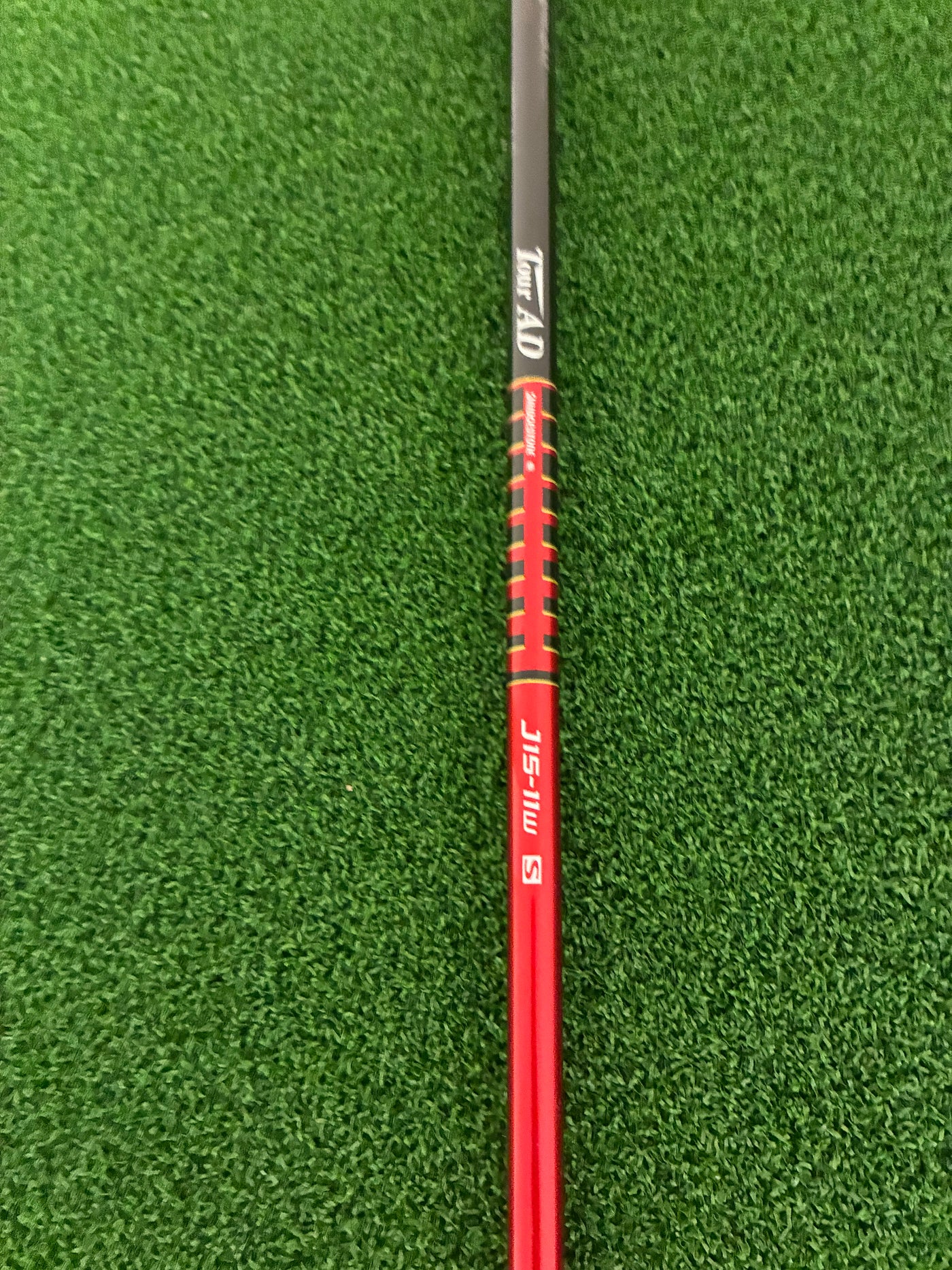 Bridgestone J715 B3 9.5* (Stiff)
