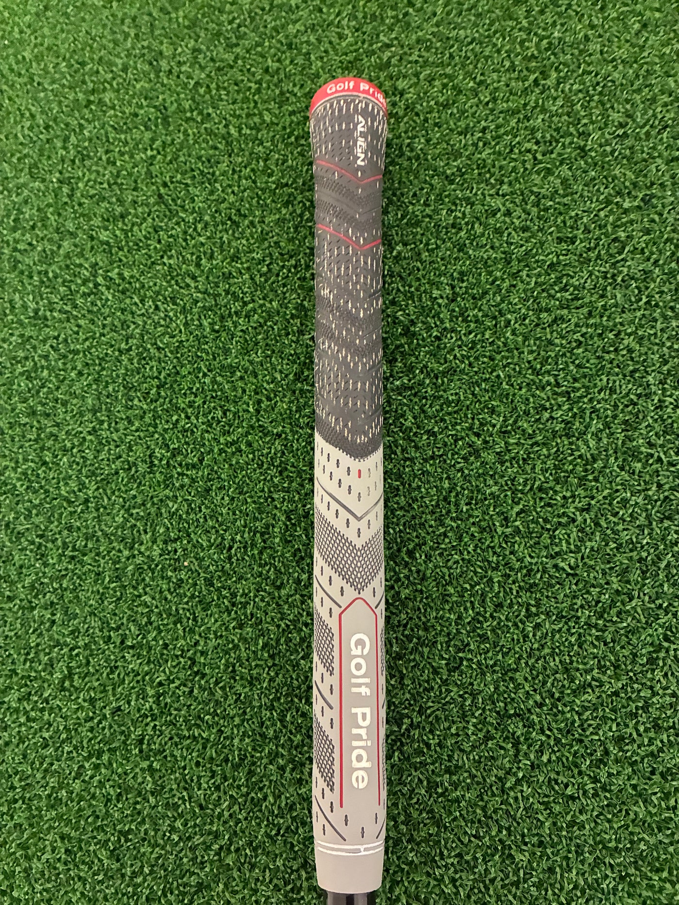 Bridgestone J715 B3 9.5* (Stiff)