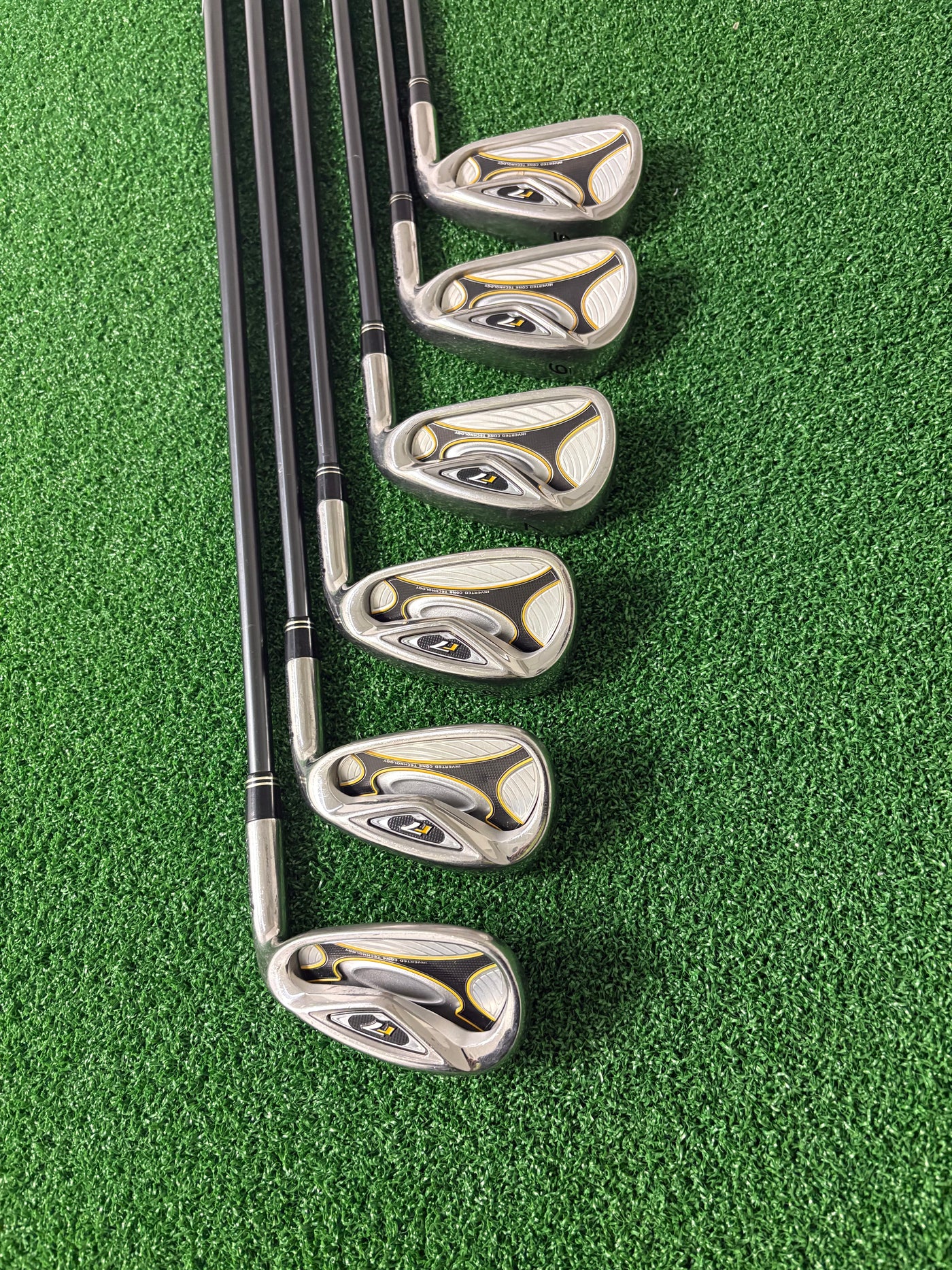 Taylormade R7 5-PW (Regular)