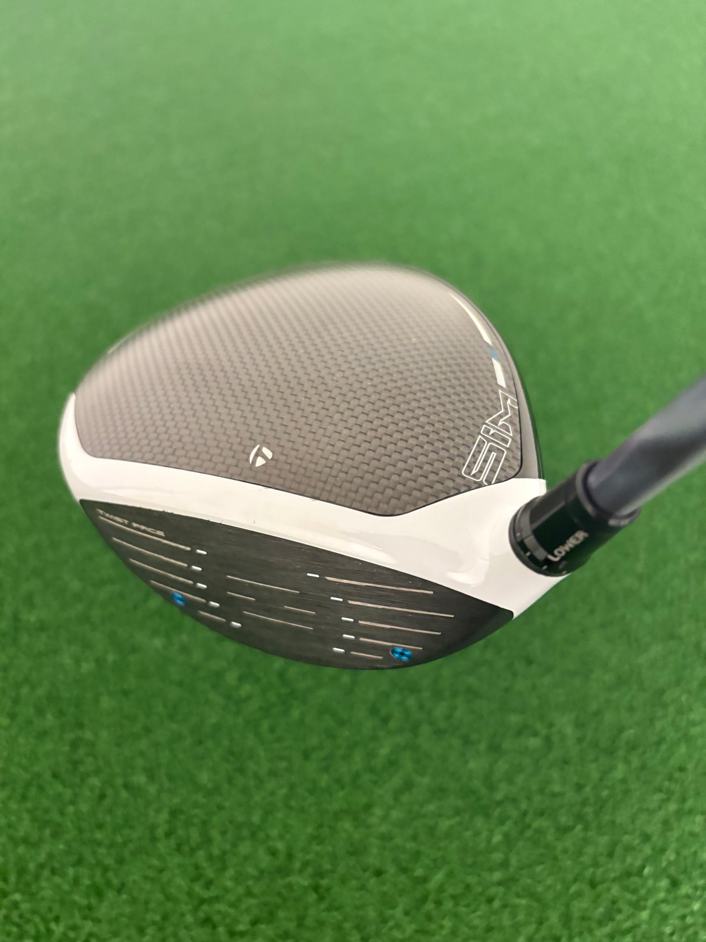 Taylormade Sim 9.0* (Stiff)