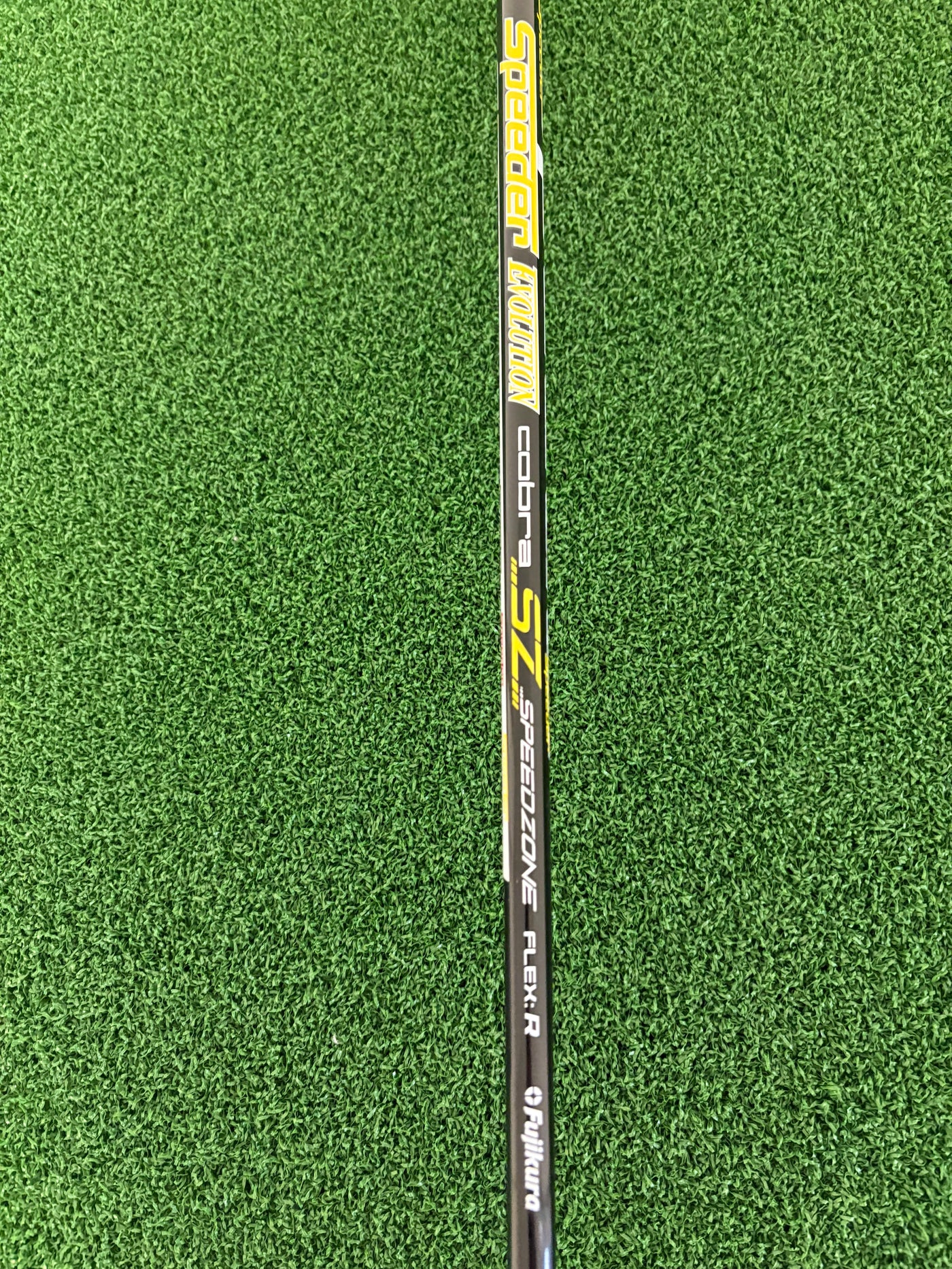 Cobra King SZ Speedzone One Length 21* 4 Hybrid (Regular)