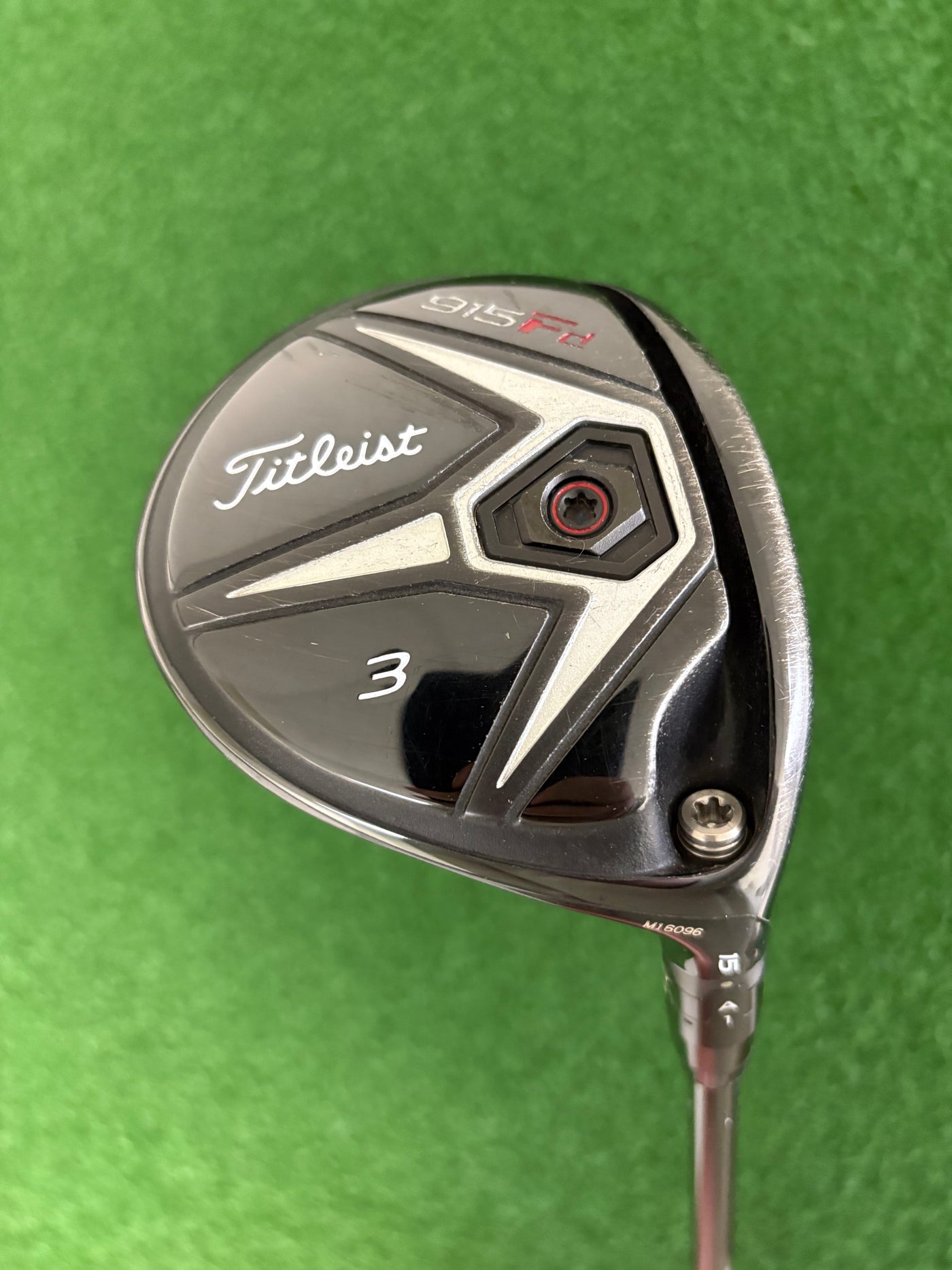 Titleist 915FD 15* 3 Wood (Stiff)