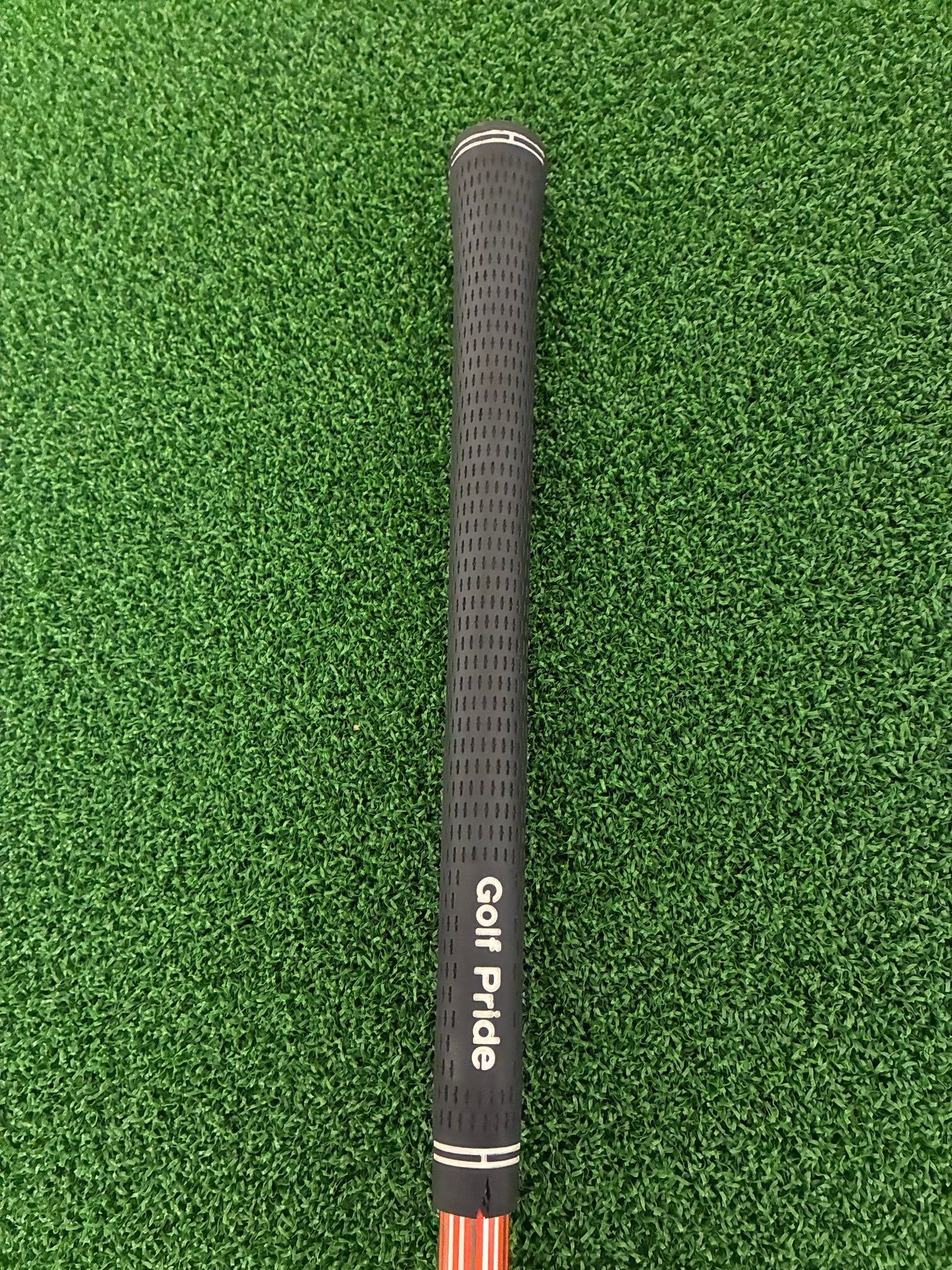 Titleist 905T 9.5* (Stiff)