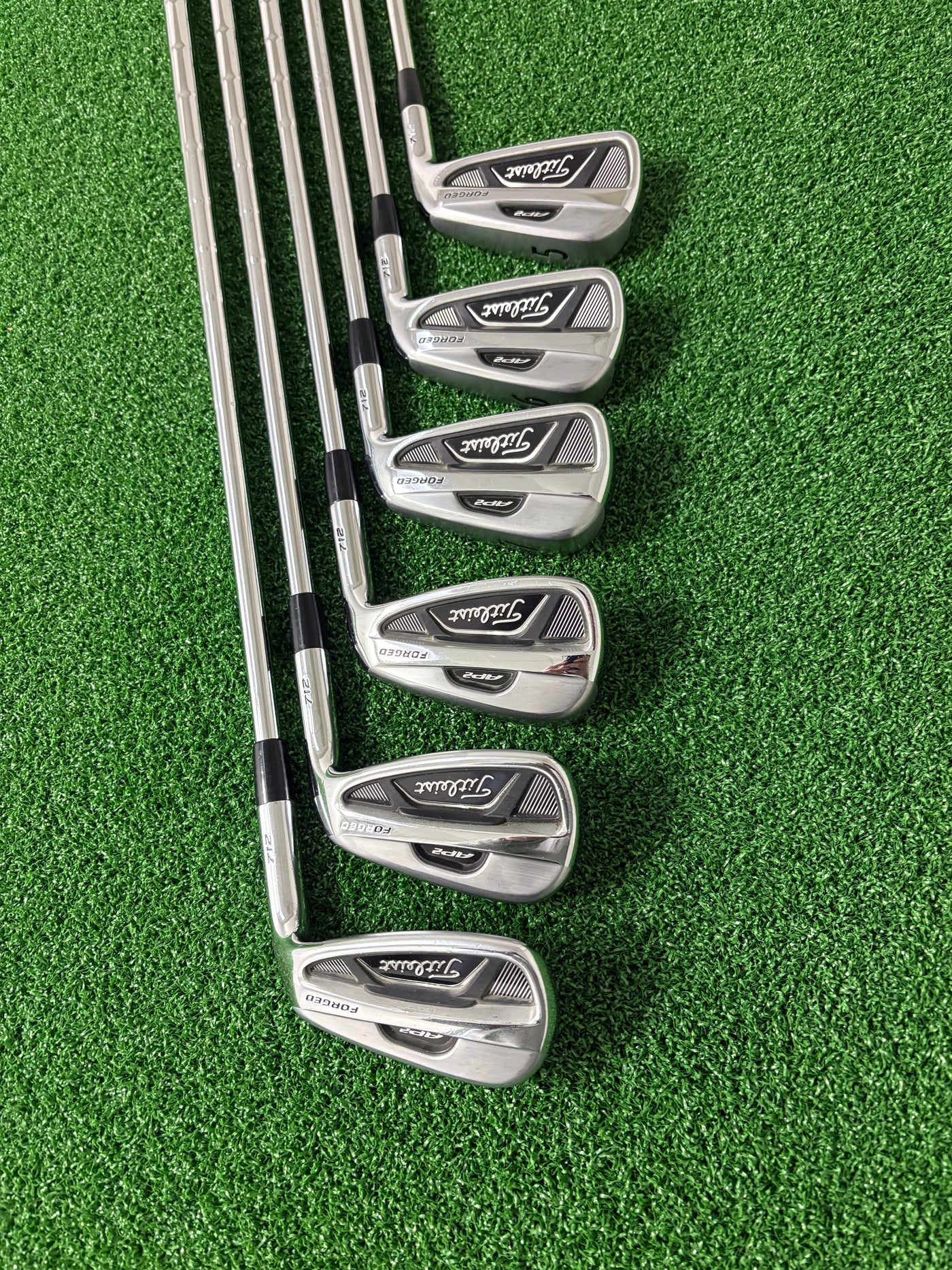 Titleist 712 AP2 5-PW (Stiff)