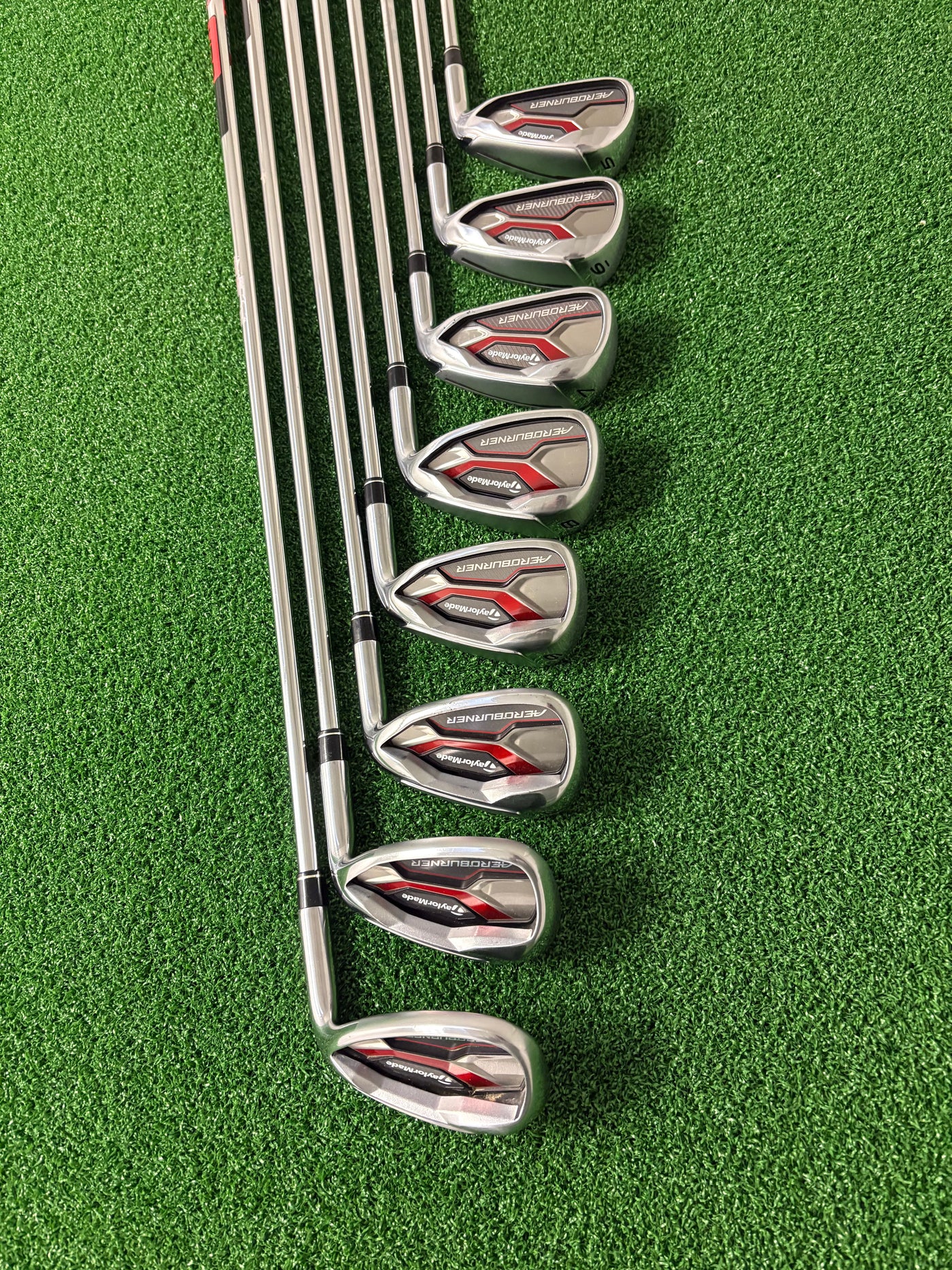 Taylormade Aero Burner 5-PW + AW + SW (Regular)