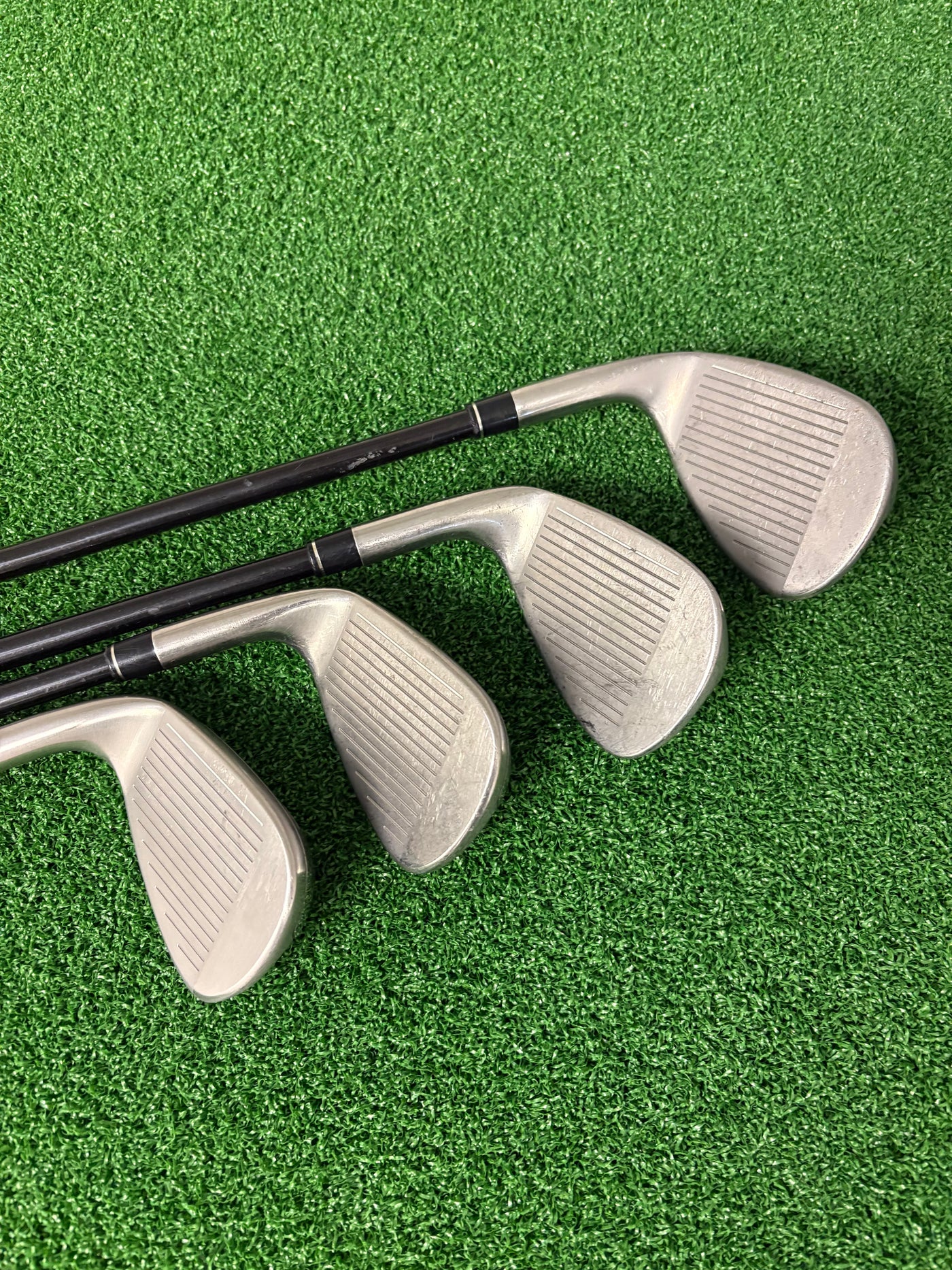 Taylormade M4 (2021) 5-PW + AW + SW (Stiff)