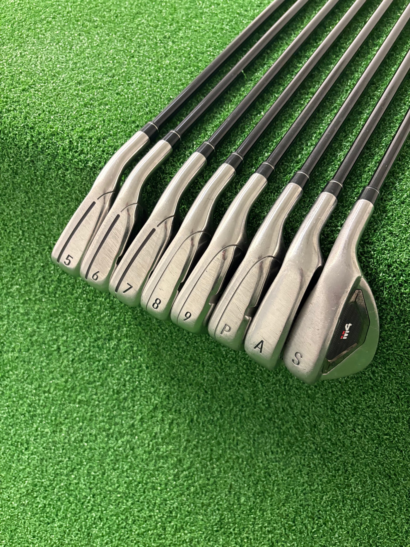 Taylormade M4 (2021) 5-PW + AW + SW (Stiff)